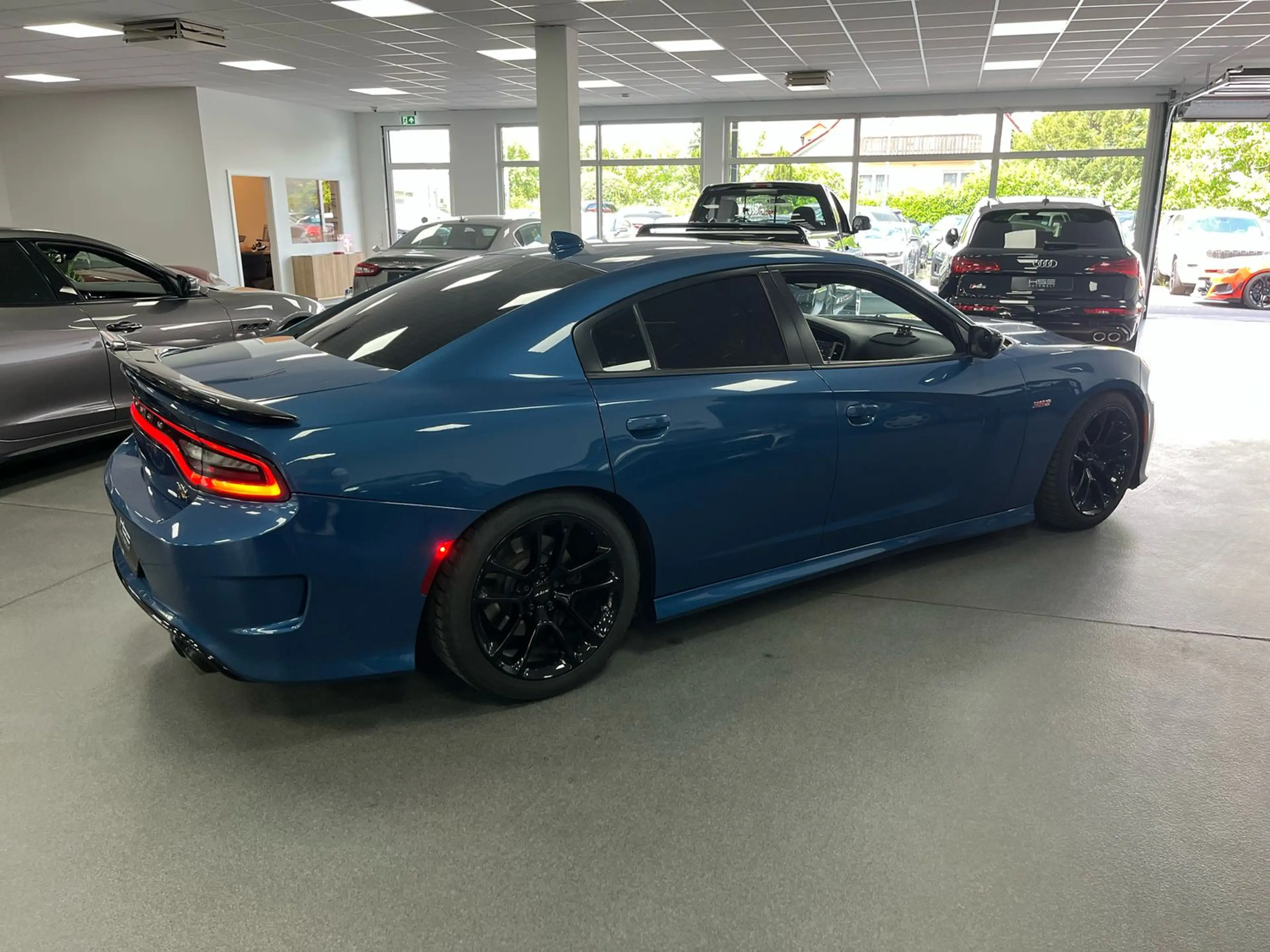 Dodge Charger 6,4l V8 *SCATPACK / KAMERA / BEHEIZ LENK* — photo 9