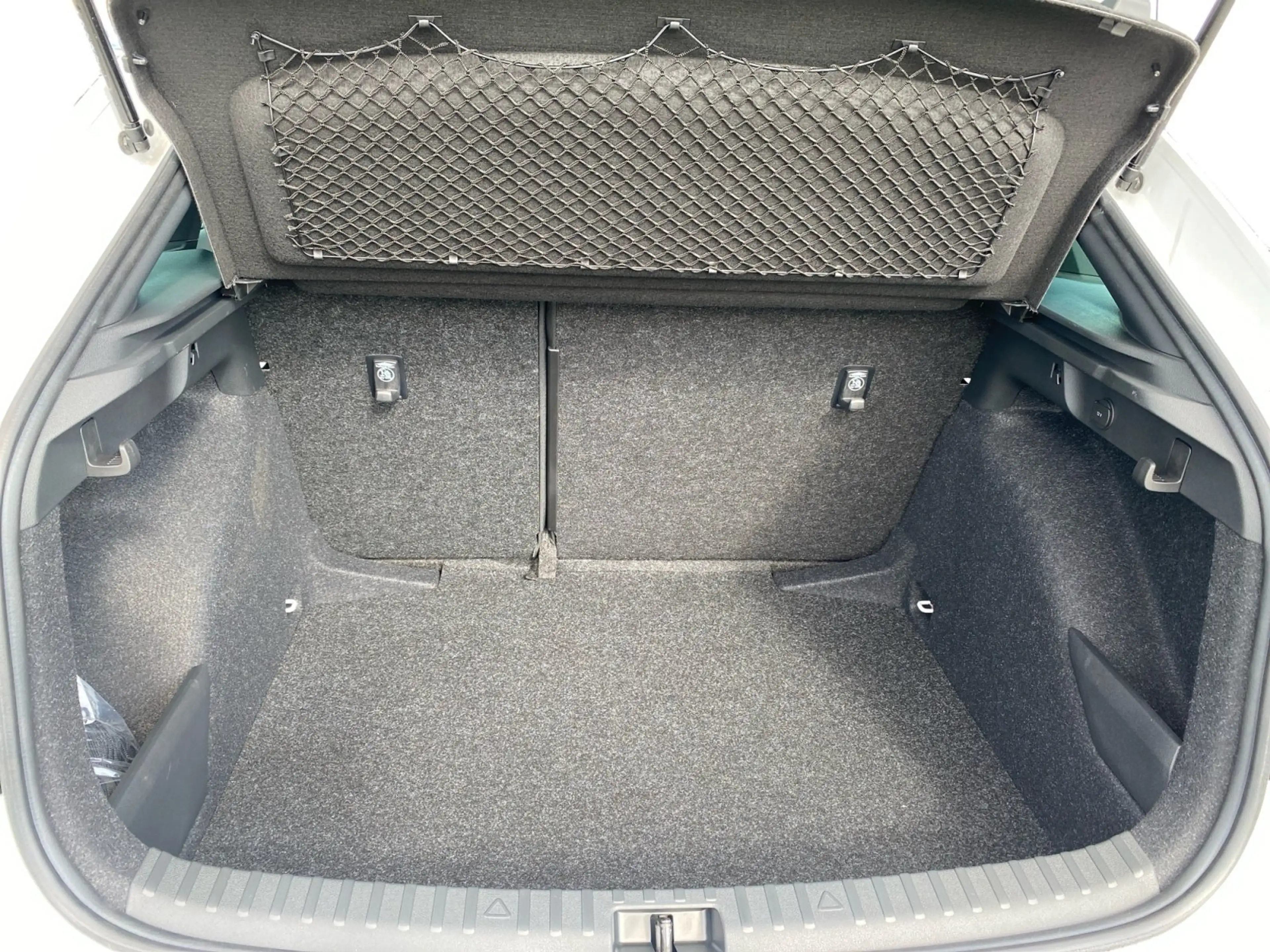 Skoda Scala Monte Carlo 1.0 TSI DSG MATRIX*Pano*PANO*LED — photo 6
