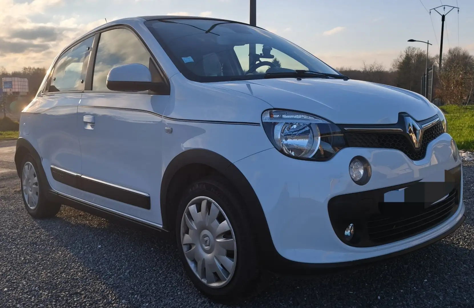 Renault Twingo III 0.9 TCe 90 Energy Intens - 2