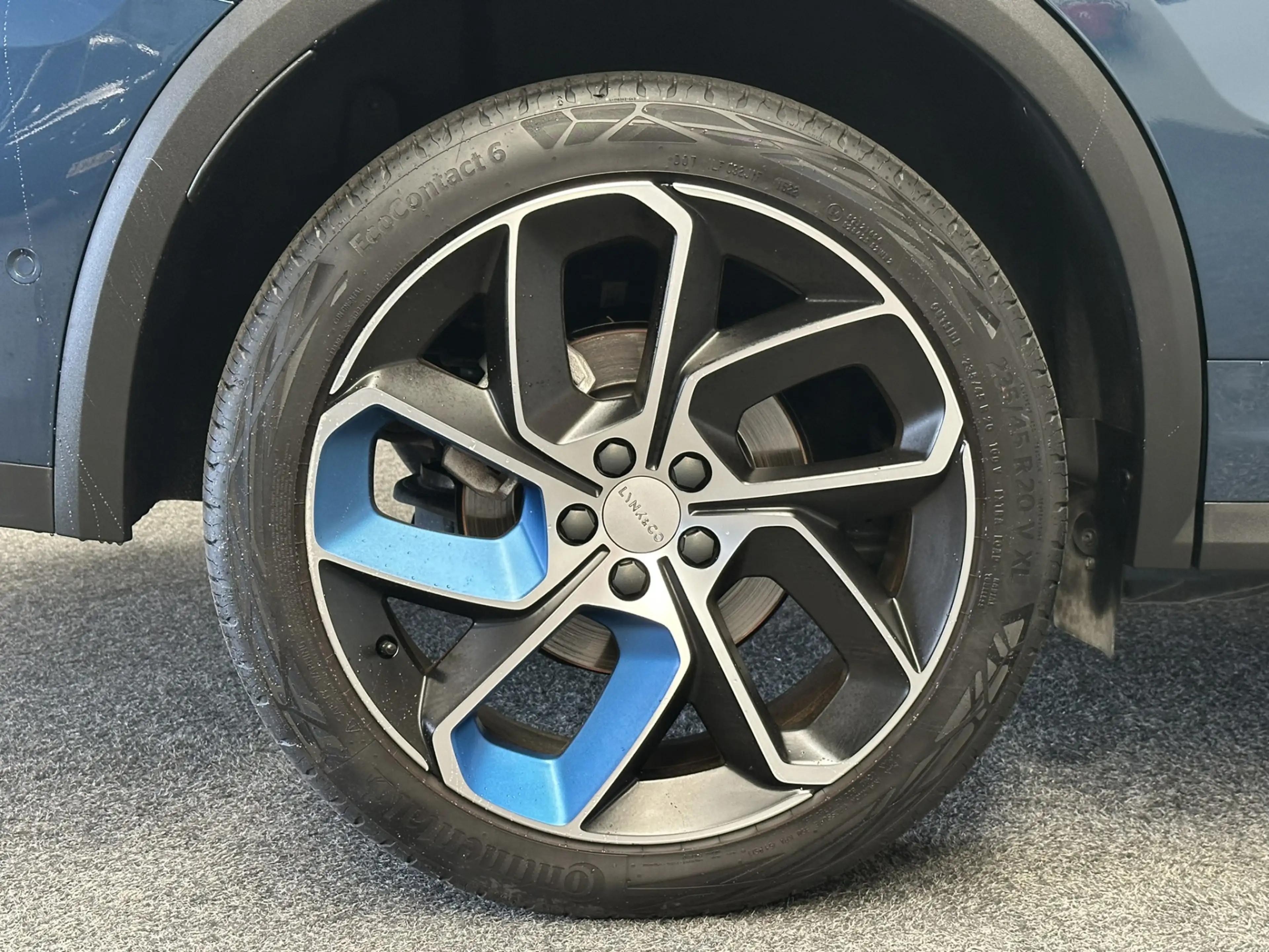 Lynk & Co 01 1.5 6.6kW FACELIFT ZWARTE HEMEL 360 CAMERA ADAPTIV — photo 20