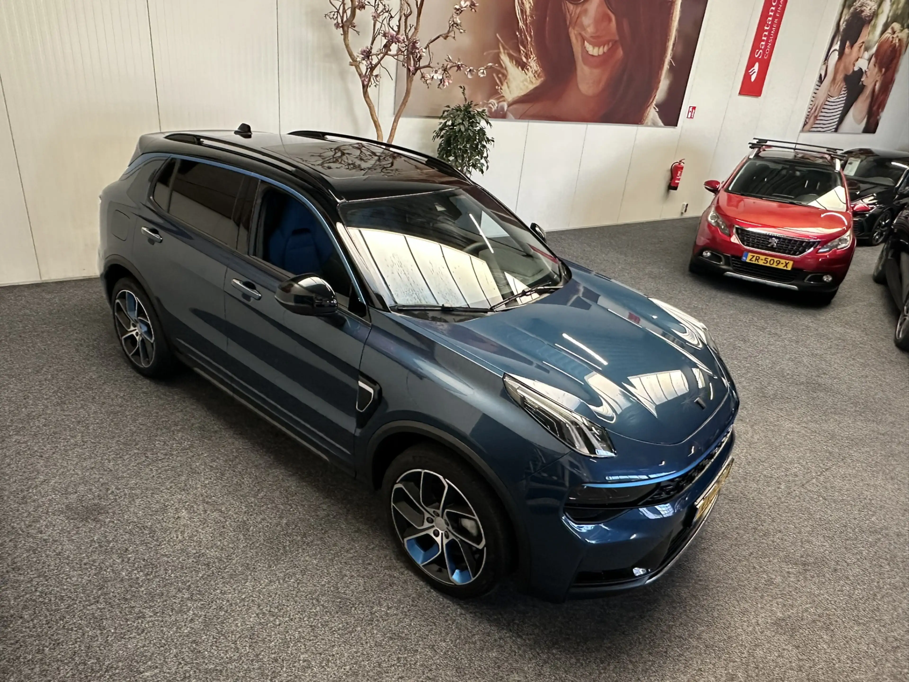 Lynk & Co 01 1.5 6.6kW FACELIFT ZWARTE HEMEL 360 CAMERA ADAPTIV — photo 10