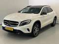Mercedes-Benz GLA 250 4Matic / Offroad / Night / Pano / Trekhaak Weiß - thumbnail 3