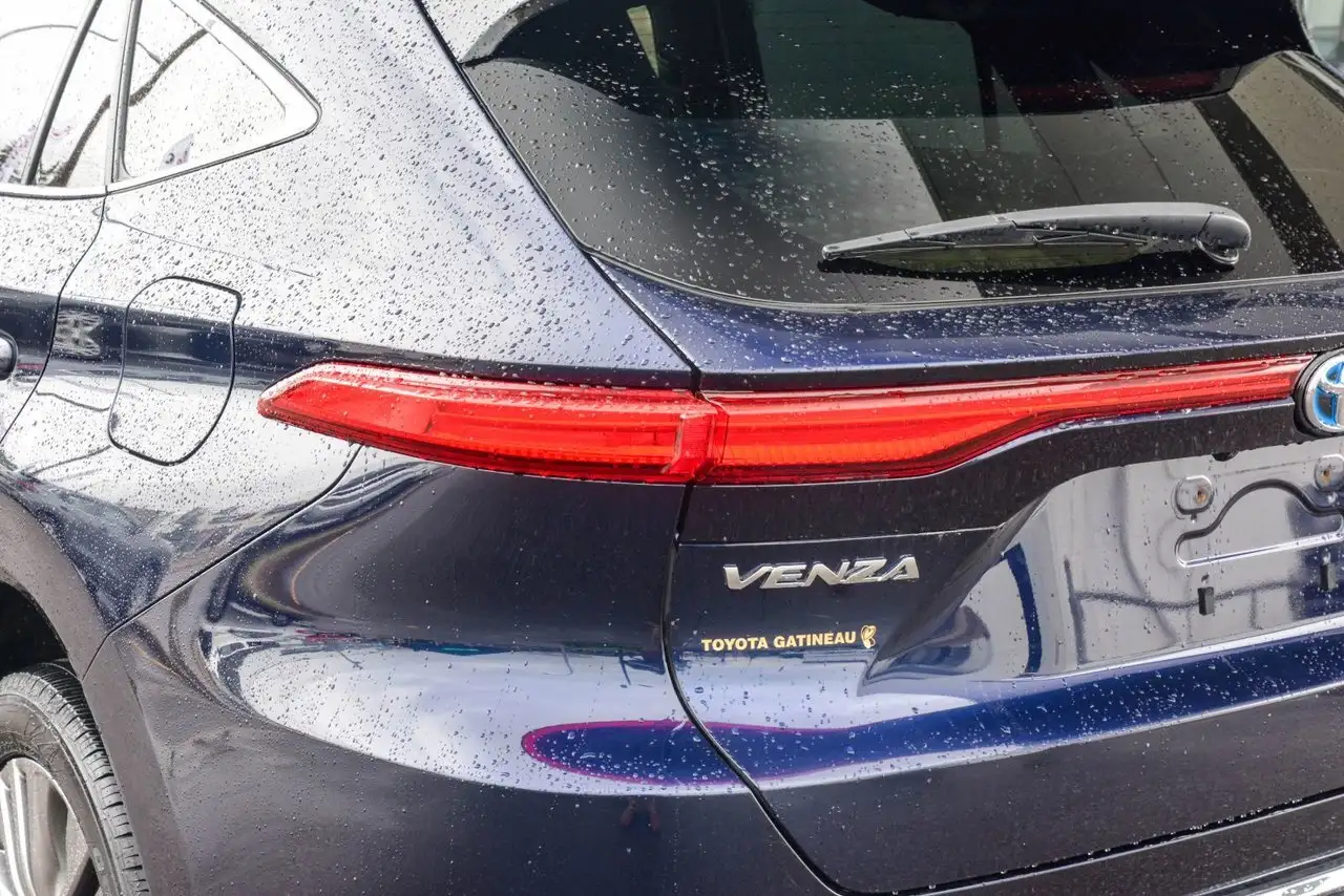 Toyota Venza снимка Toyota Venza