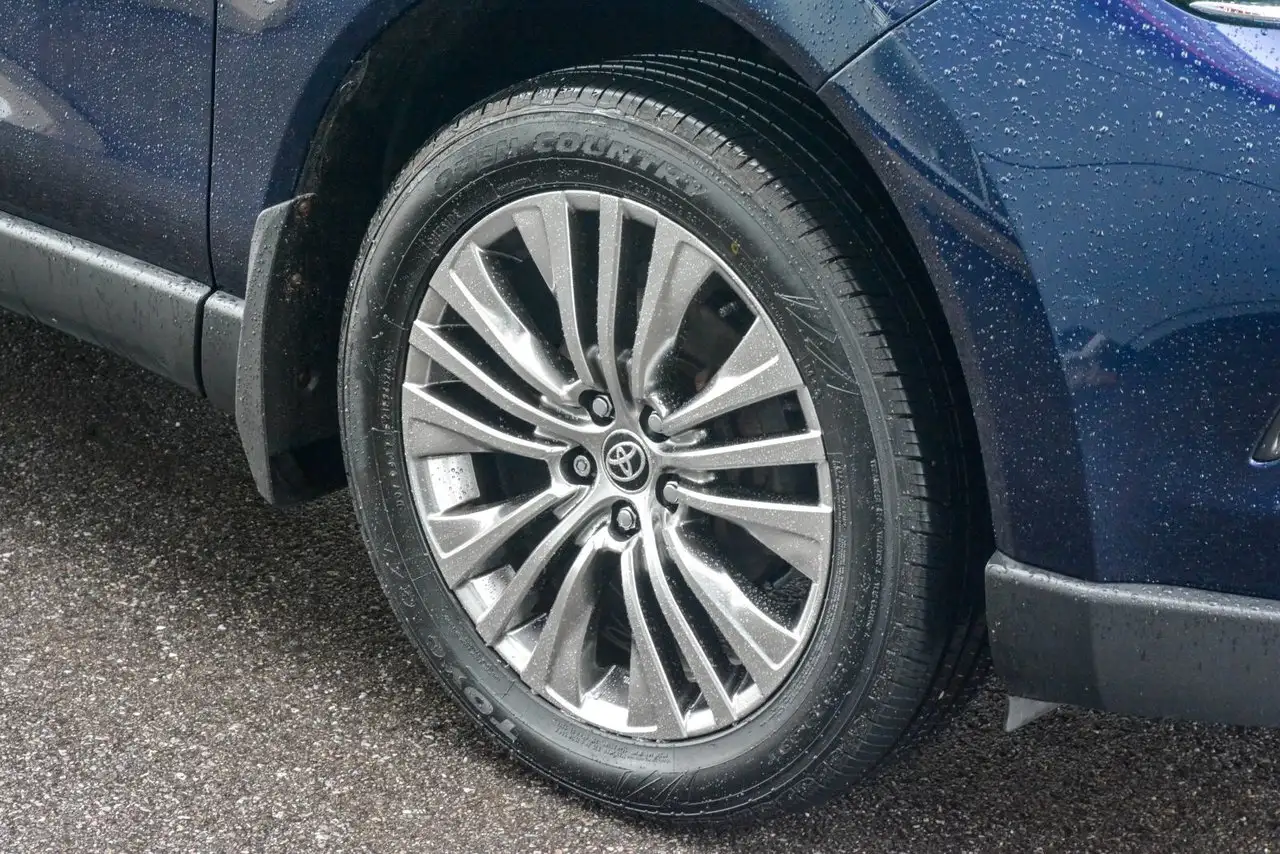 Toyota Venza снимка Toyota Venza
