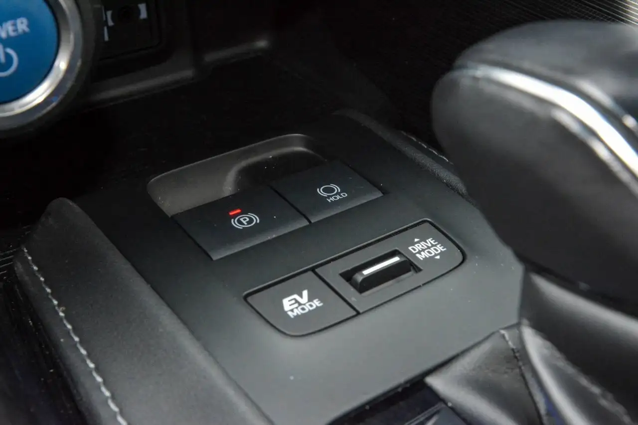 Toyota Venza снимка Toyota Venza