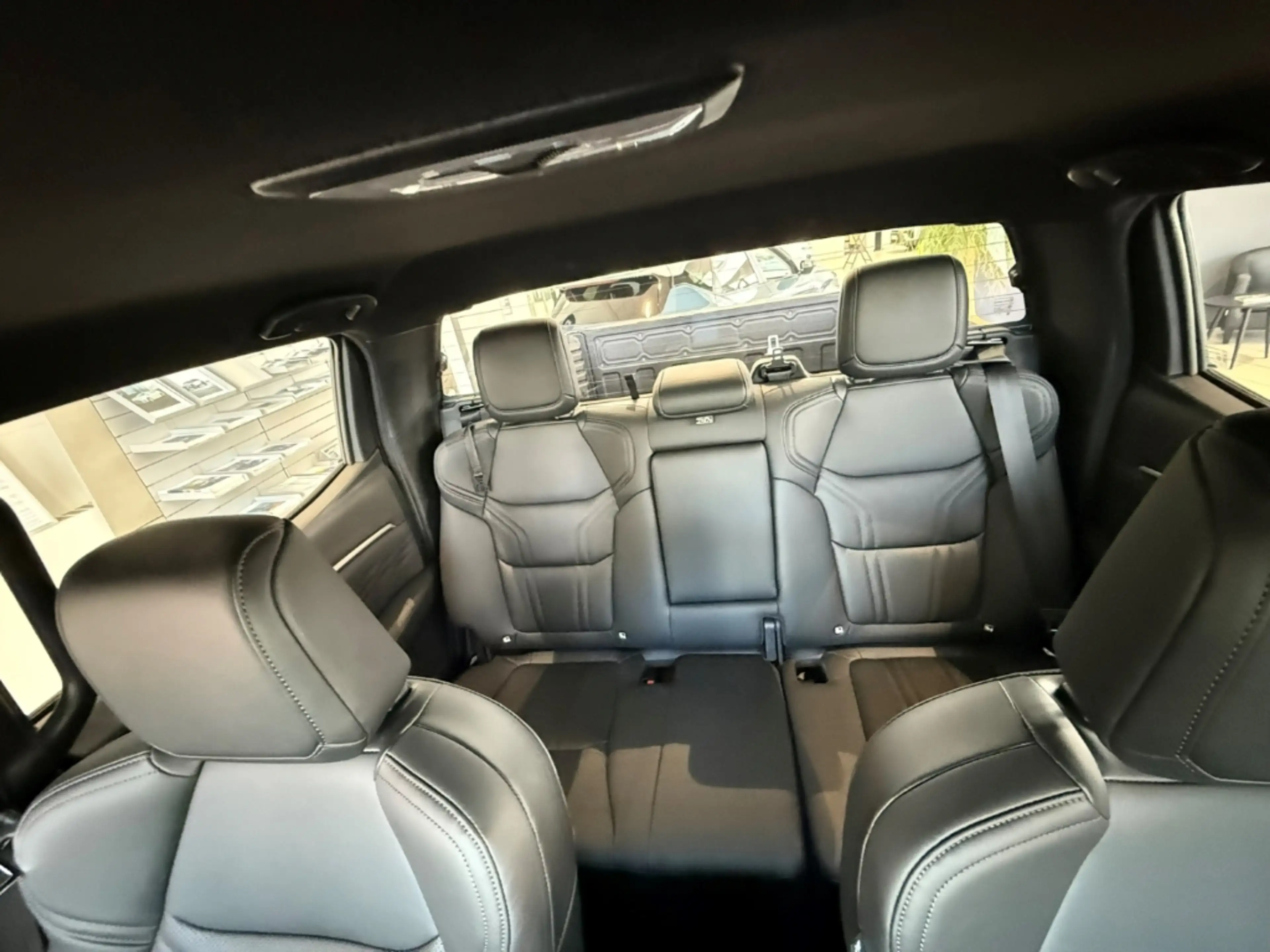 Isuzu D-Max Double Cab 4WD LSE AT Leder LED Apple CarPlay Andr — photo 9