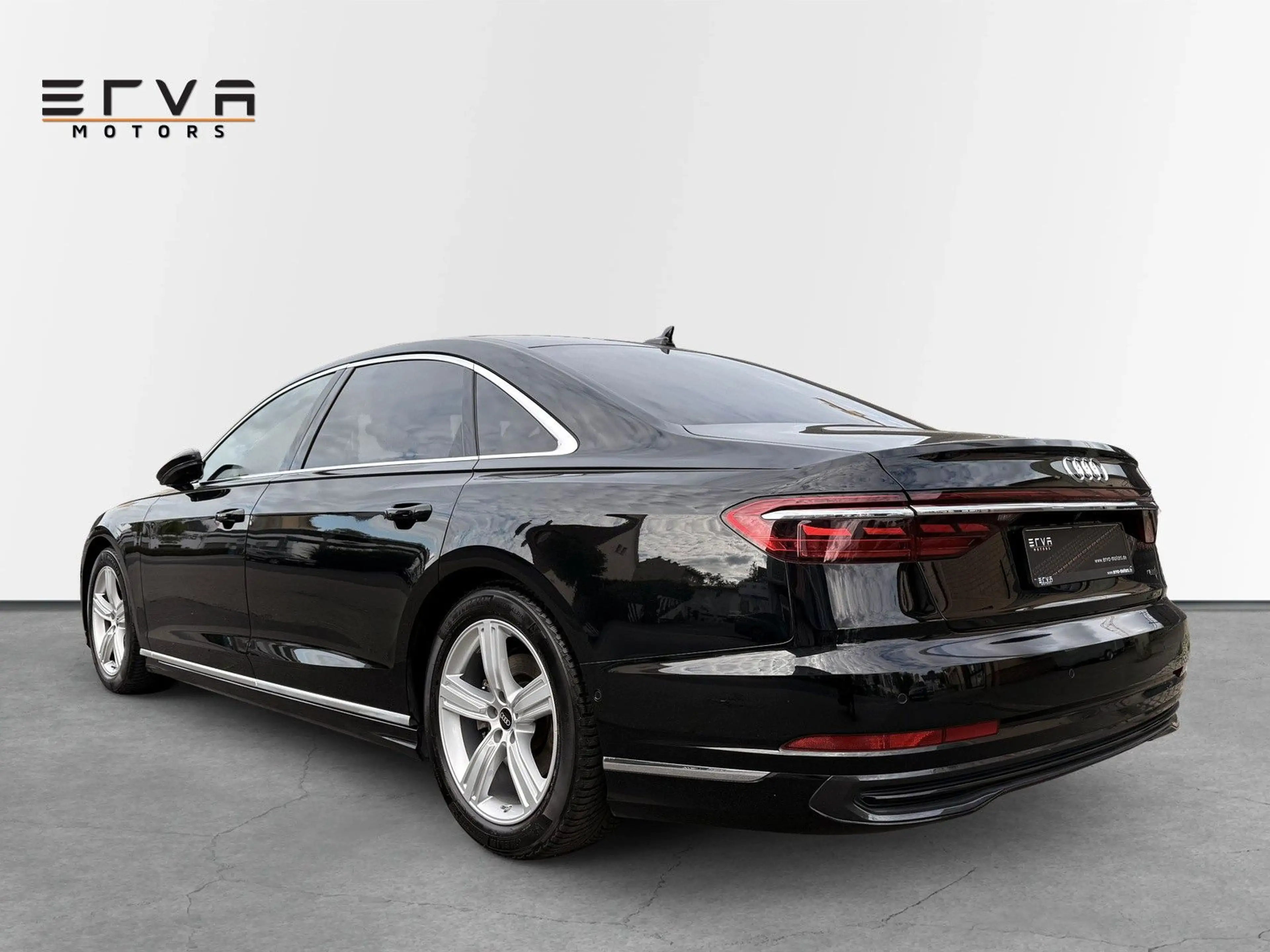 Audi A8 50 TDI L quattro | CHAUFFEUR | Bang & Olufsen — photo 6