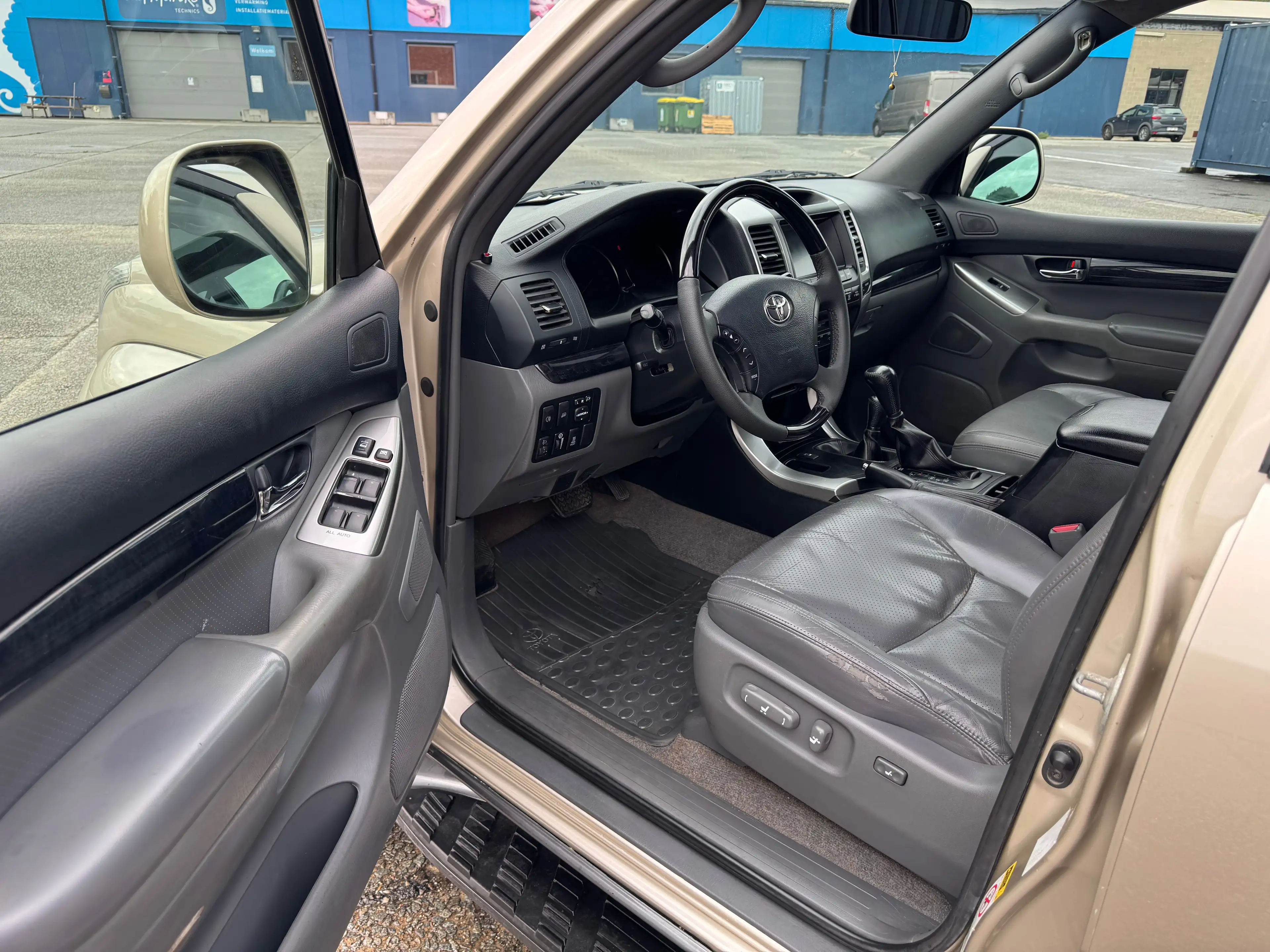 Toyota Land Cruiser 3.0 D-4D VIP / Facelift / 7Place / Automaat / Export Afrik — photo 12