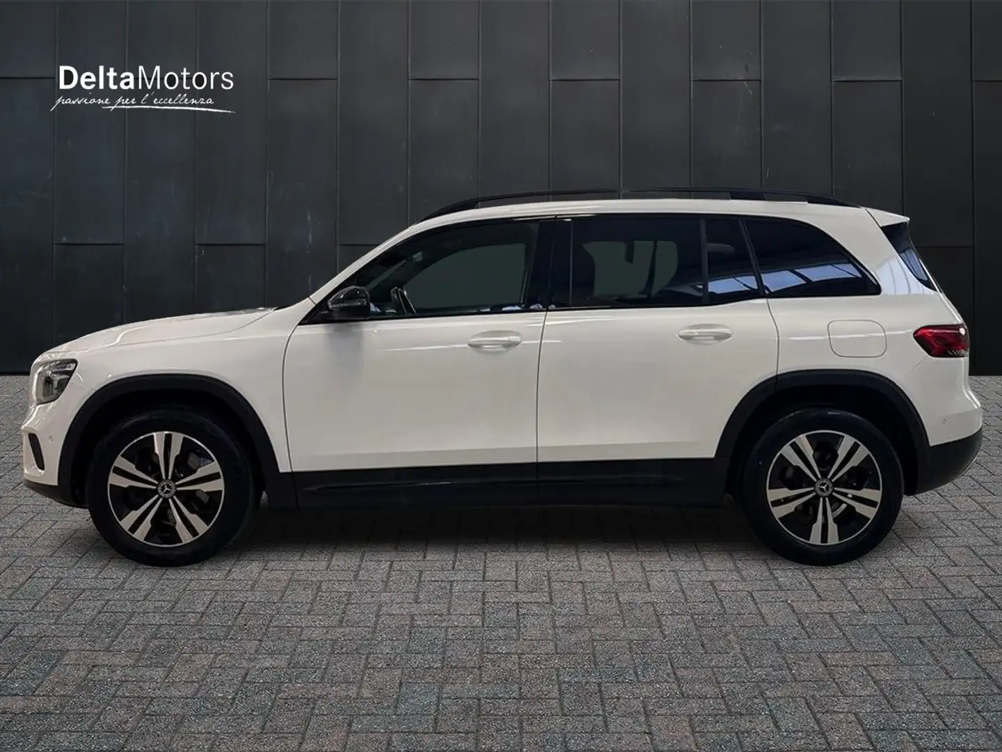 Mercedes-Benz GLB 200 GLB          (X247) - GLB 200 d Automatic Sport Pl Weiß - 2