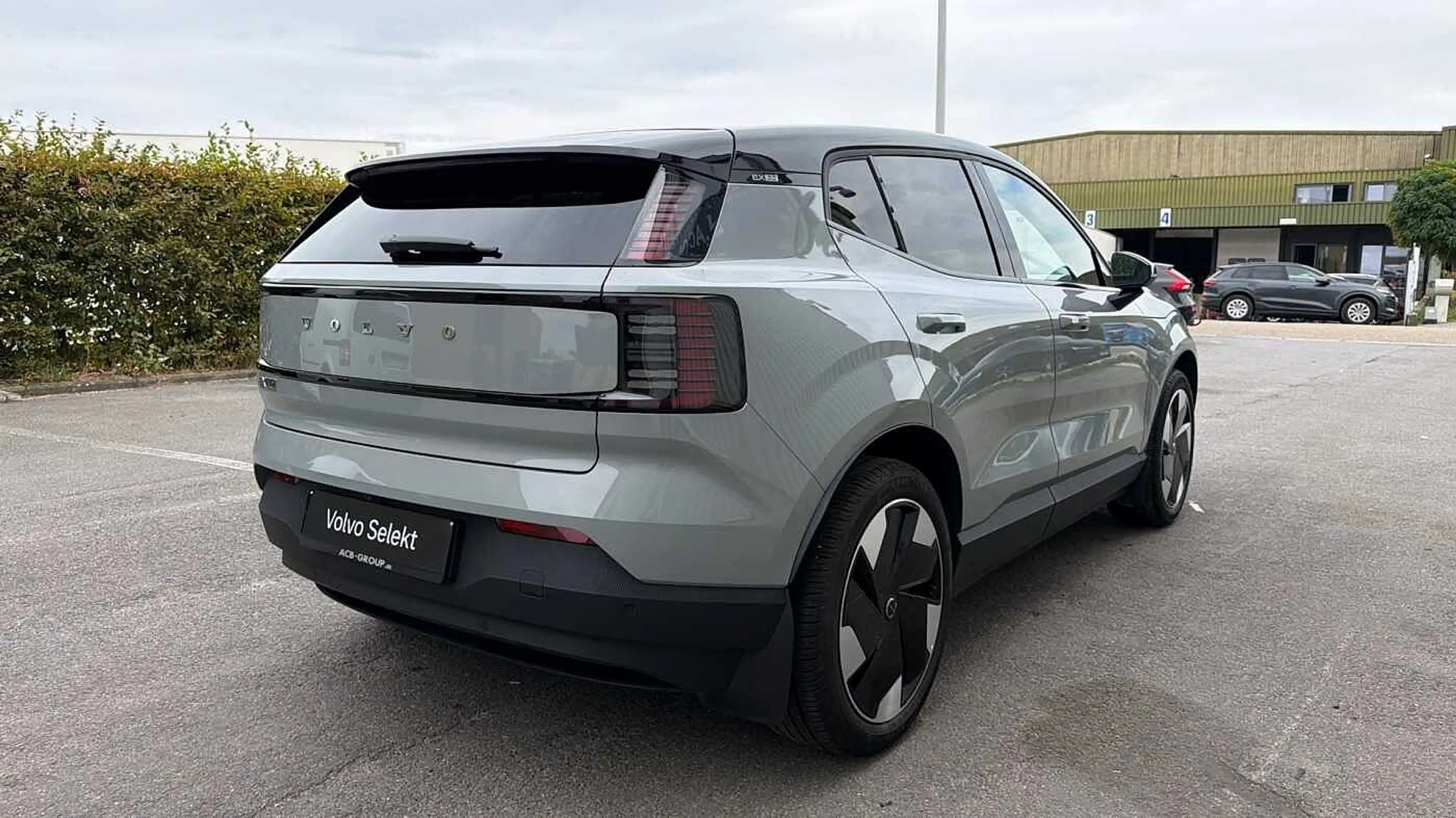 Volvo EX30 Plus, Single Motor Extended Range, Eldriven — photo 4