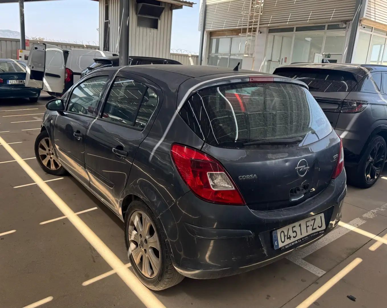 Opel Corsa 1.3CDTi Cosmo 90 - 1
