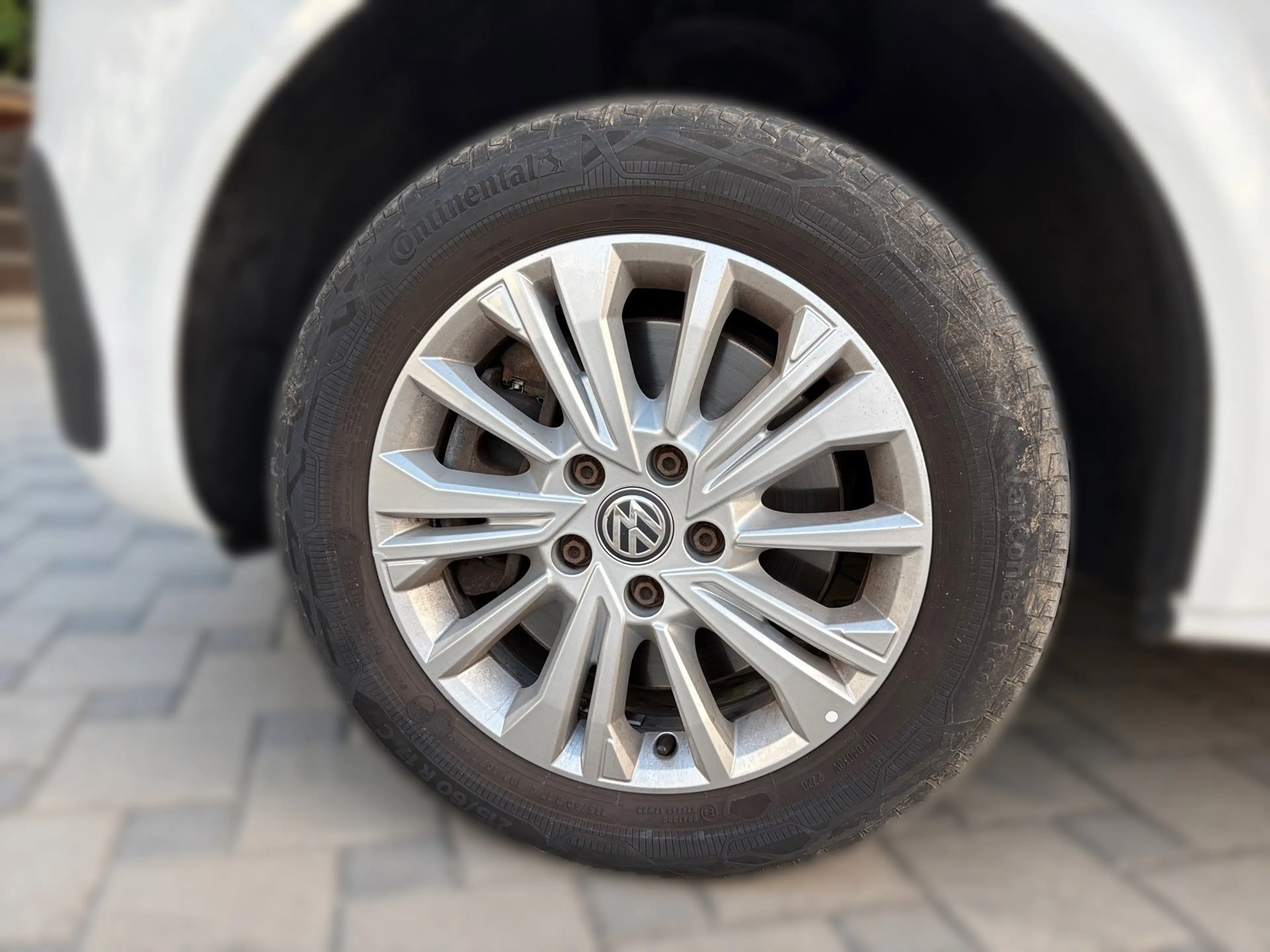Volkswagen T6.1 Multivan 2.0 TDI DSG Generation Six 4MOTION AHK. LED. Rückf — photo 9