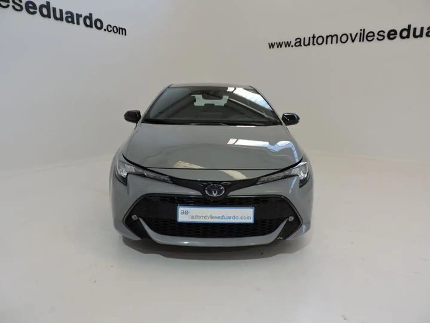 Toyota Corolla 125H Business Gris - 2