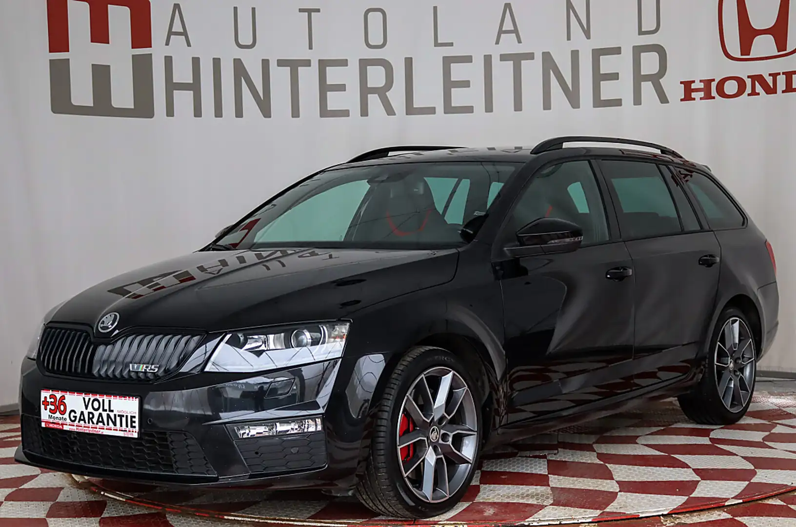 Skoda Octavia Combi RS 2,0 TDI SEHR GEPFLEGT Schwarz - 1
