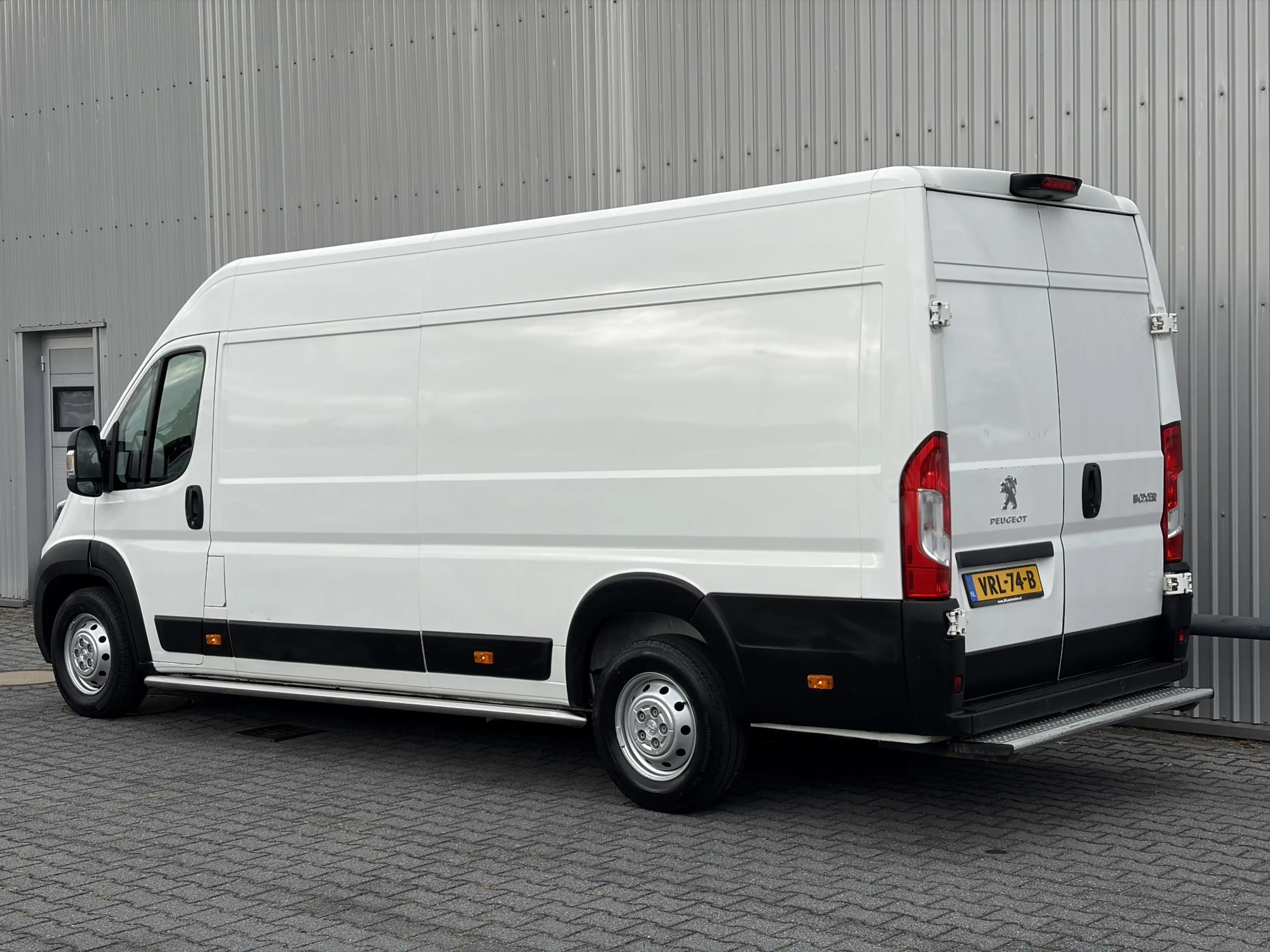 Peugeot Boxer 435 2.2 L4H3*MARGE*NAVI*CAM*CRUISE*A/C*TEL*3PERS* — photo 2
