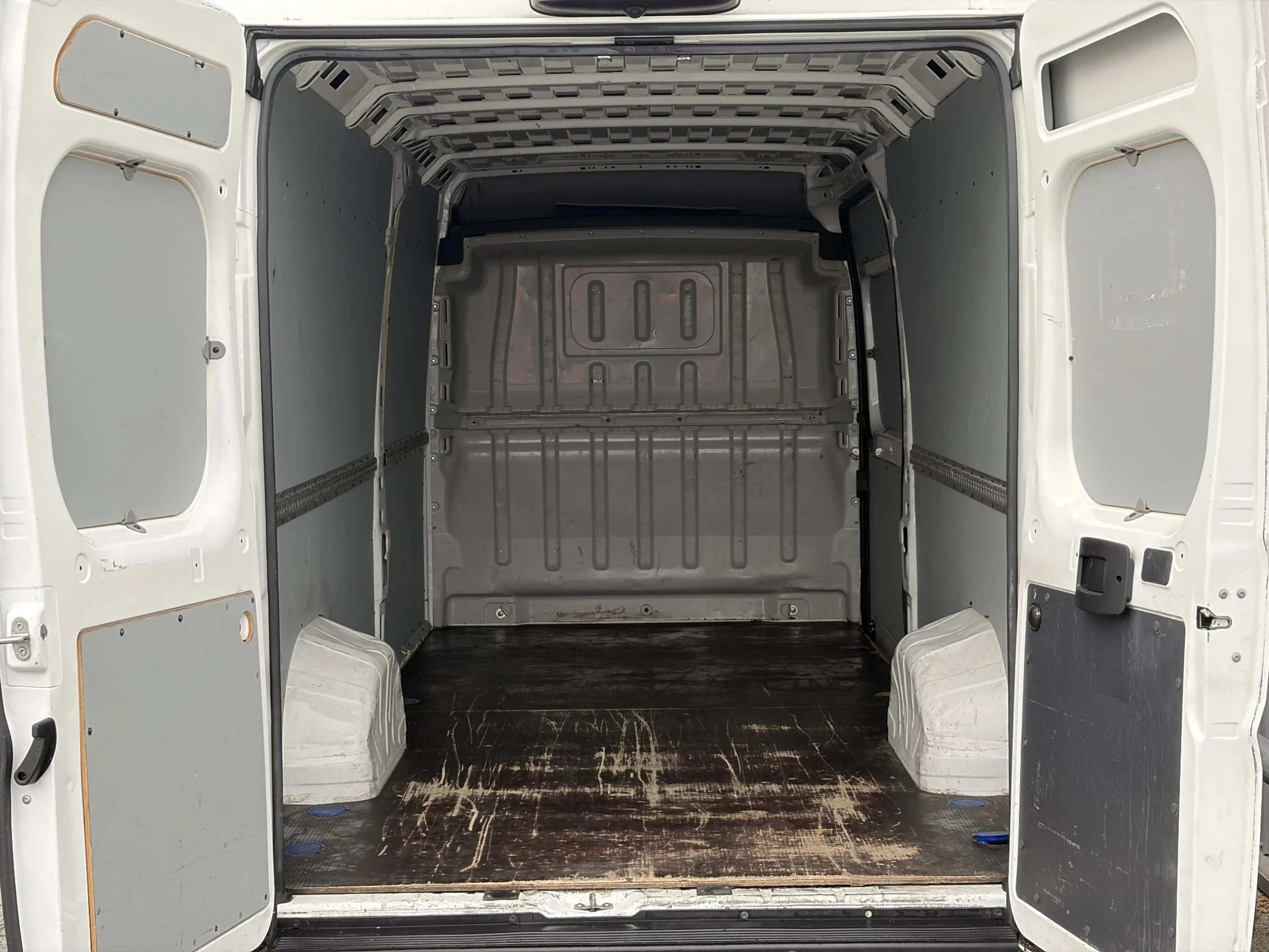 Peugeot Boxer 435 2.2 L4H3*MARGE*NAVI*CAM*CRUISE*A/C*TEL*3PERS* — photo 8