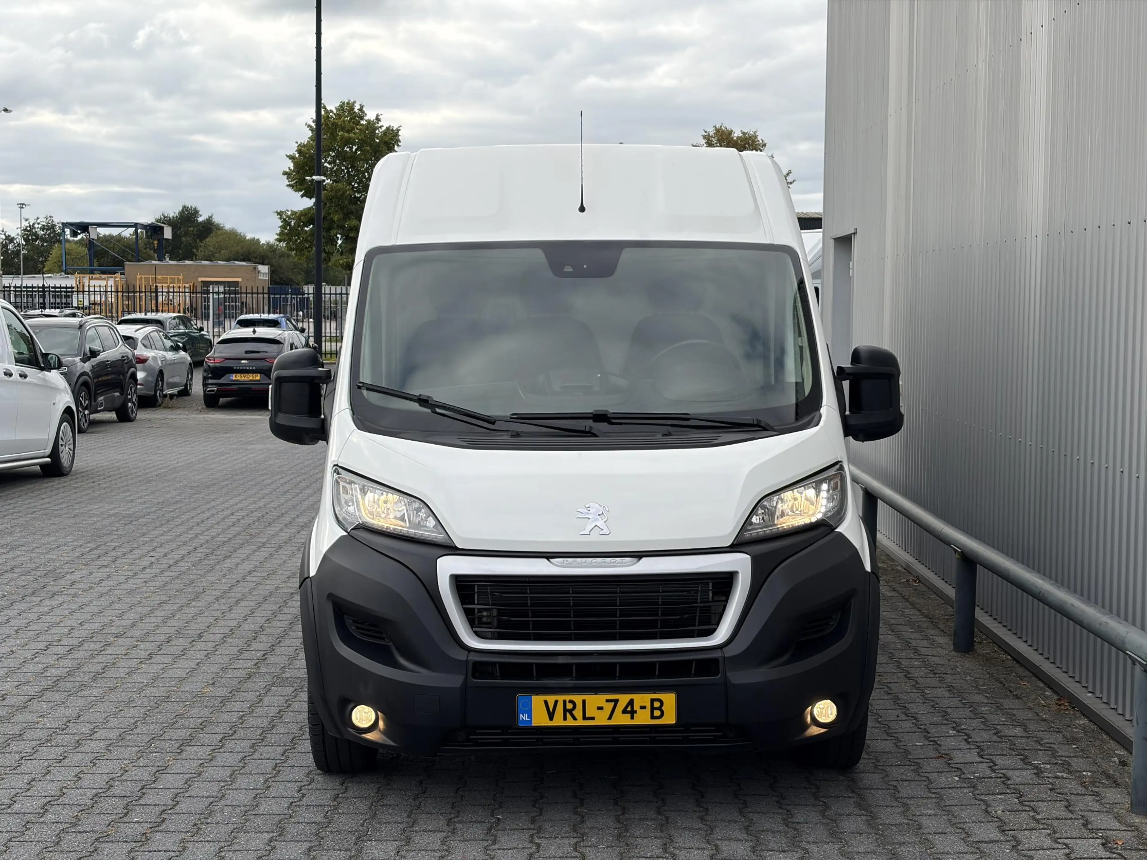 Peugeot Boxer 435 2.2 L4H3*MARGE*NAVI*CAM*CRUISE*A/C*TEL*3PERS* — photo 14
