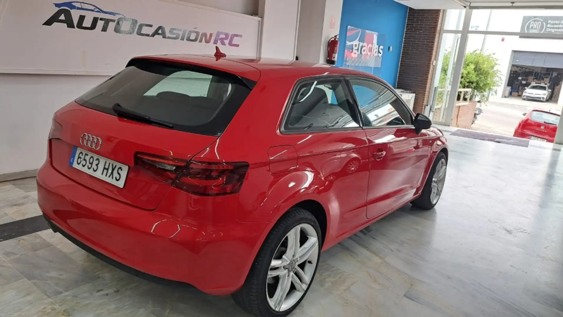 Audi A3 1.6TDI S line edition - 2