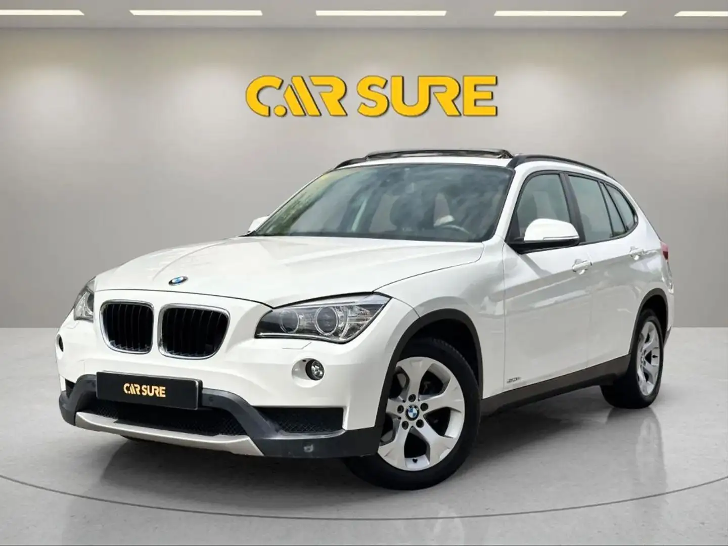 BMW X1 sDrive 18d Blanco - 1