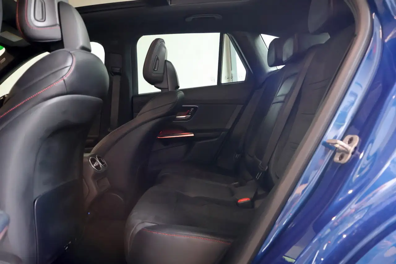 Mercedes-Benz GLC fotografie Mercedes-Benz GLC