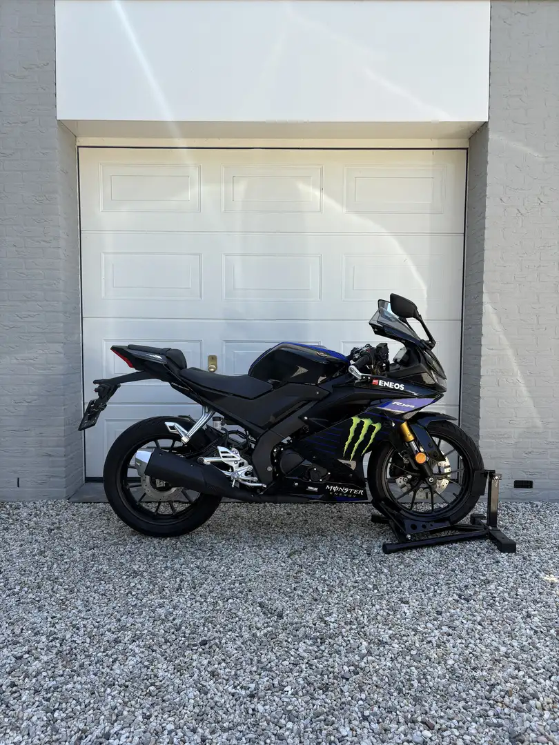 Yamaha YZF-R125 MotoGP Edition Zwart - 1
