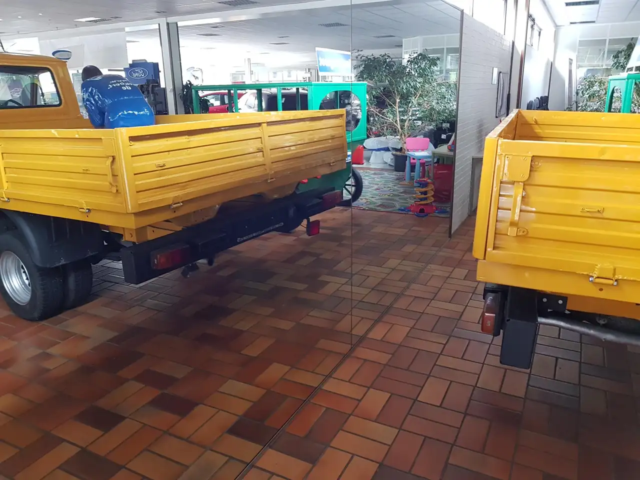 Ford Transit Transporter 78 LCX Pritschenwagen LKW 50, foto 5