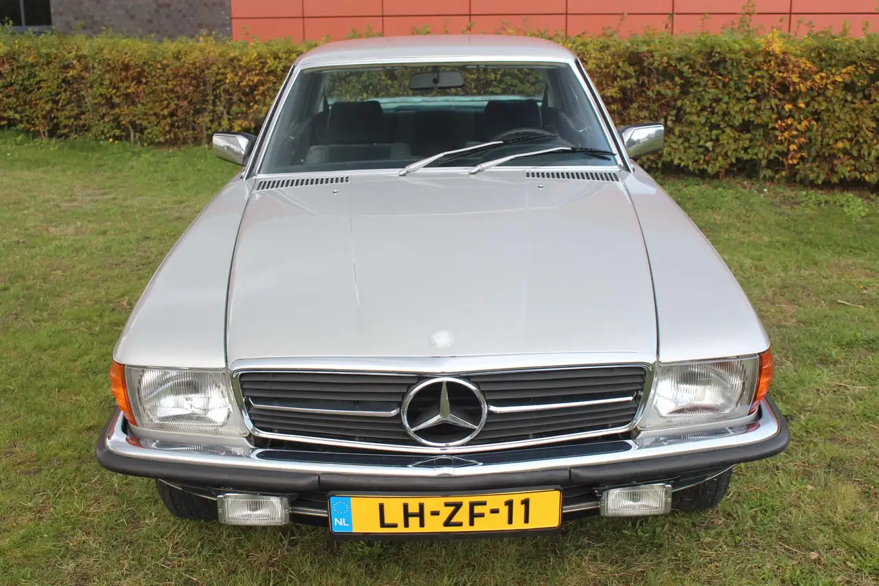 Mercedes-Benz SLC 350, foto 10