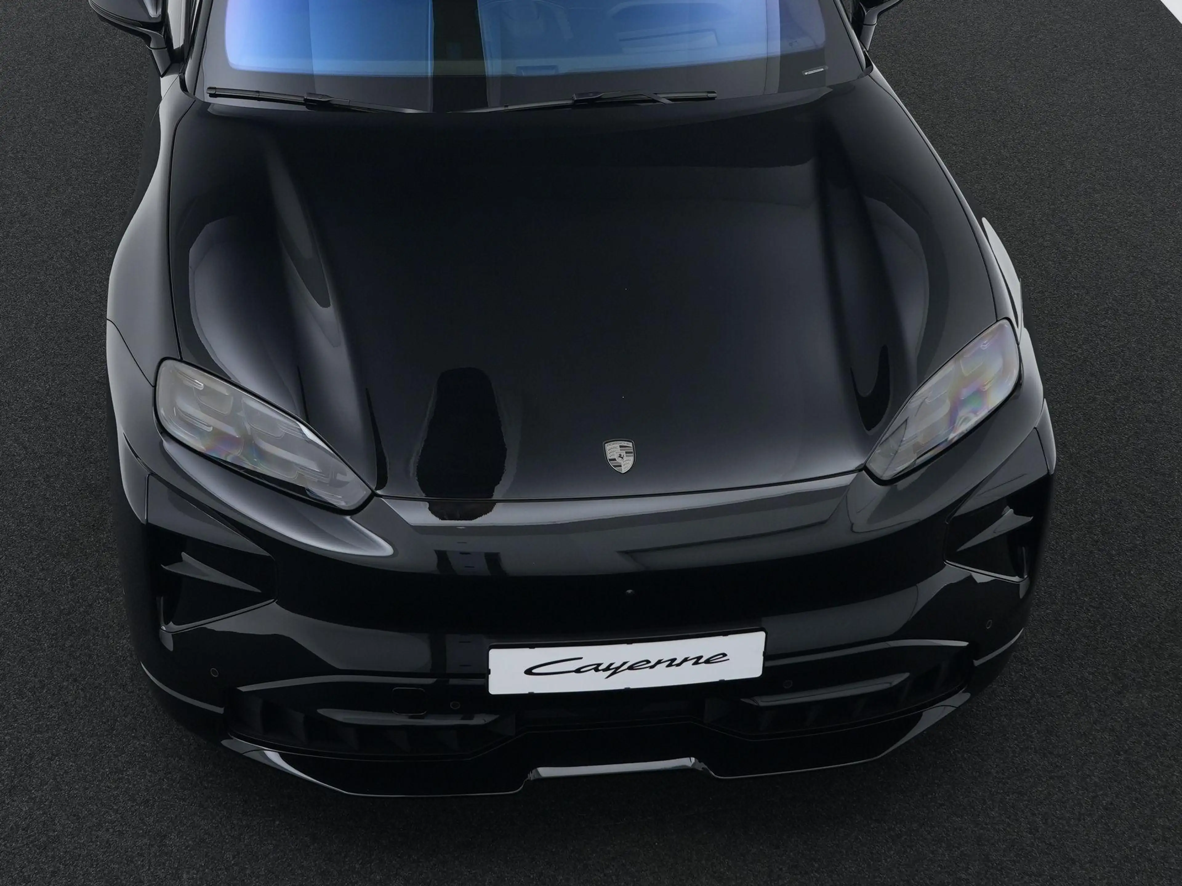 Porsche Cayenne Electric Turbo — photo 11