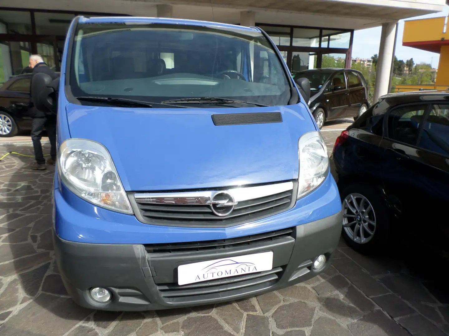 Opel Vivaro 2.0 cdti Aut. 8 Posti Blu/Azzurro - 2