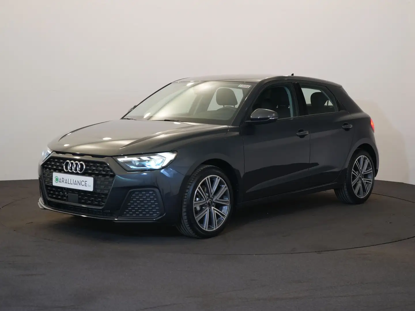 Audi A1 1.0TSI S-Tronic|LED|JA17 V|Caméra|Carplay|Sgs Chau Gris - 1