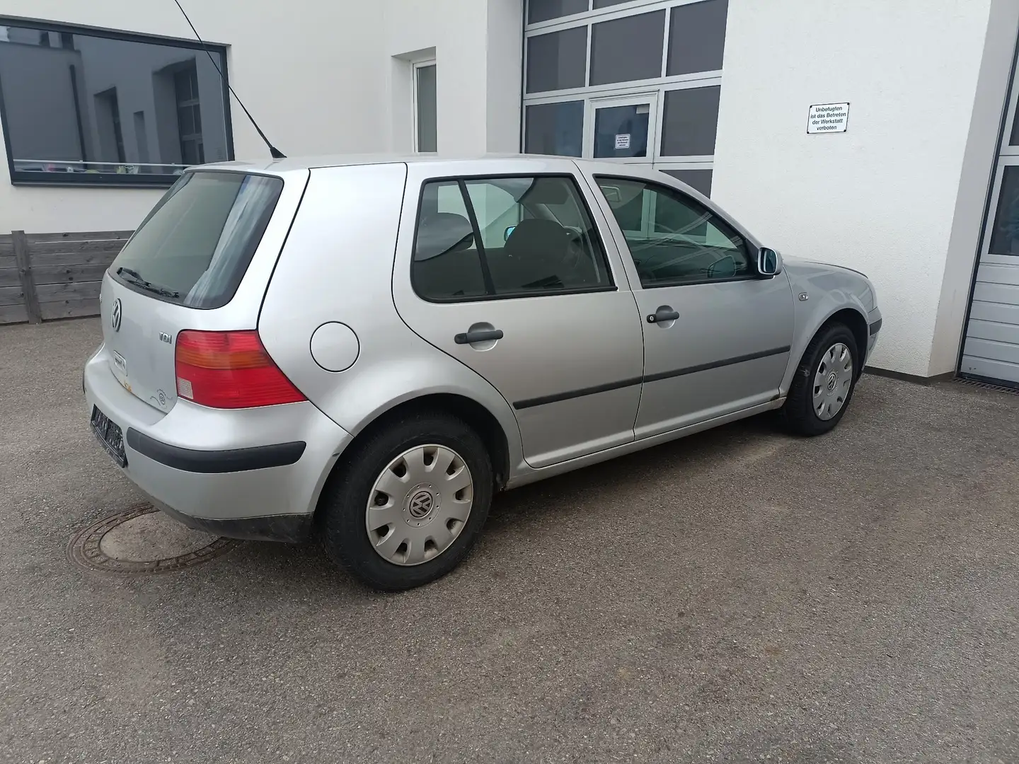 Volkswagen Golf Comfortline TDI, Klimaautomatik - 2