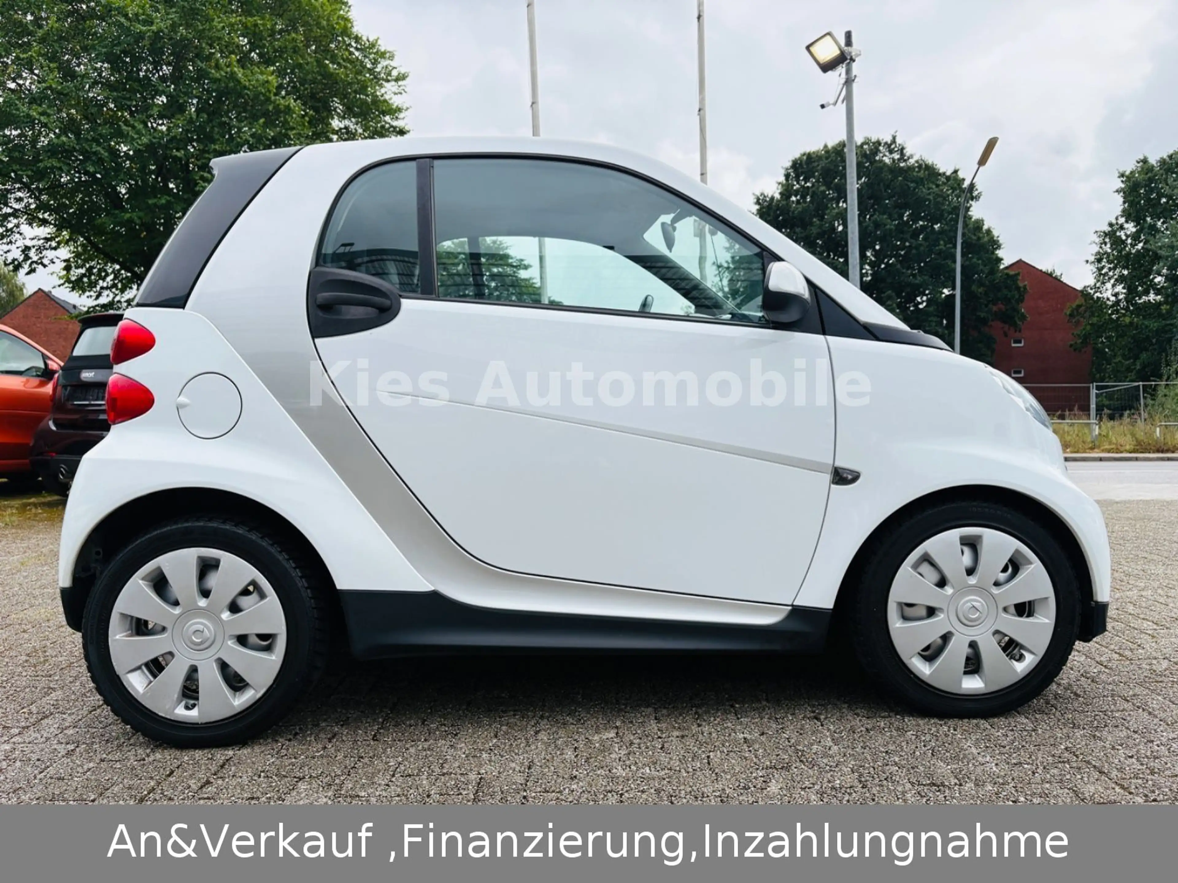 smart forTwo Passion AUTOM/SERVO/LEDER/SITZH/NAVI/TÜV — photo 8