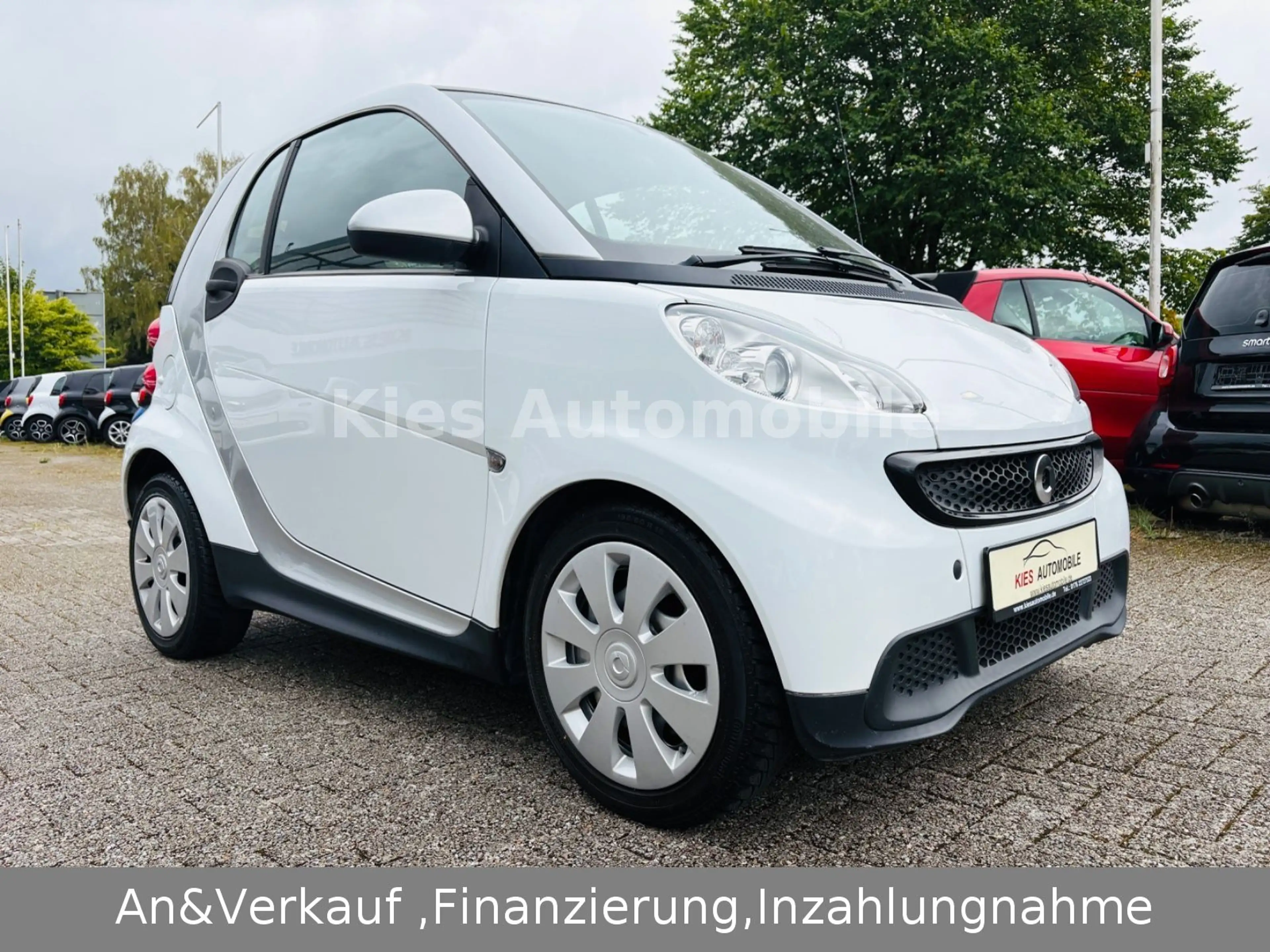 smart forTwo Passion AUTOM/SERVO/LEDER/SITZH/NAVI/TÜV — photo 2