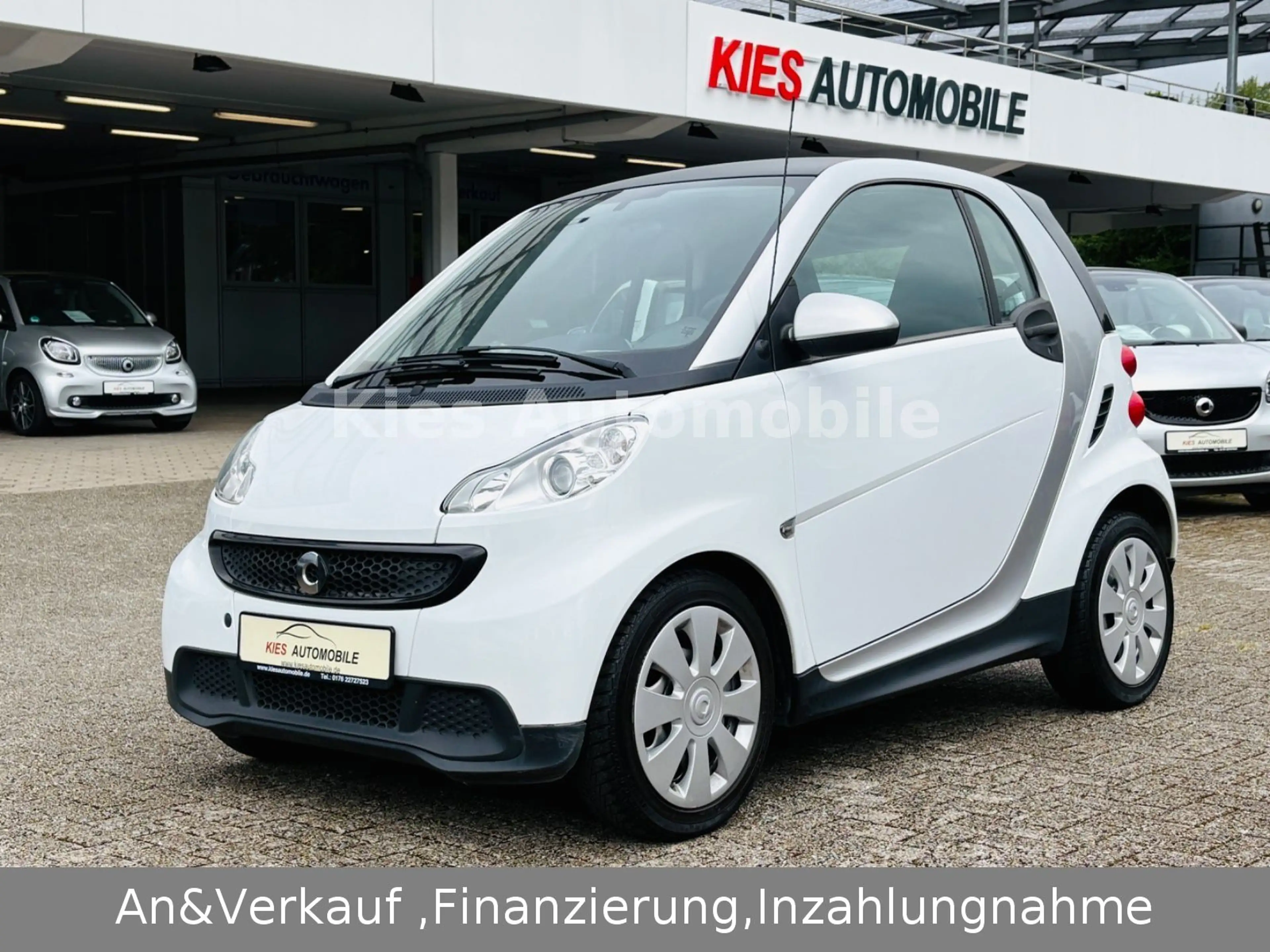 smart forTwo Passion AUTOM/SERVO/LEDER/SITZH/NAVI/TÜV
