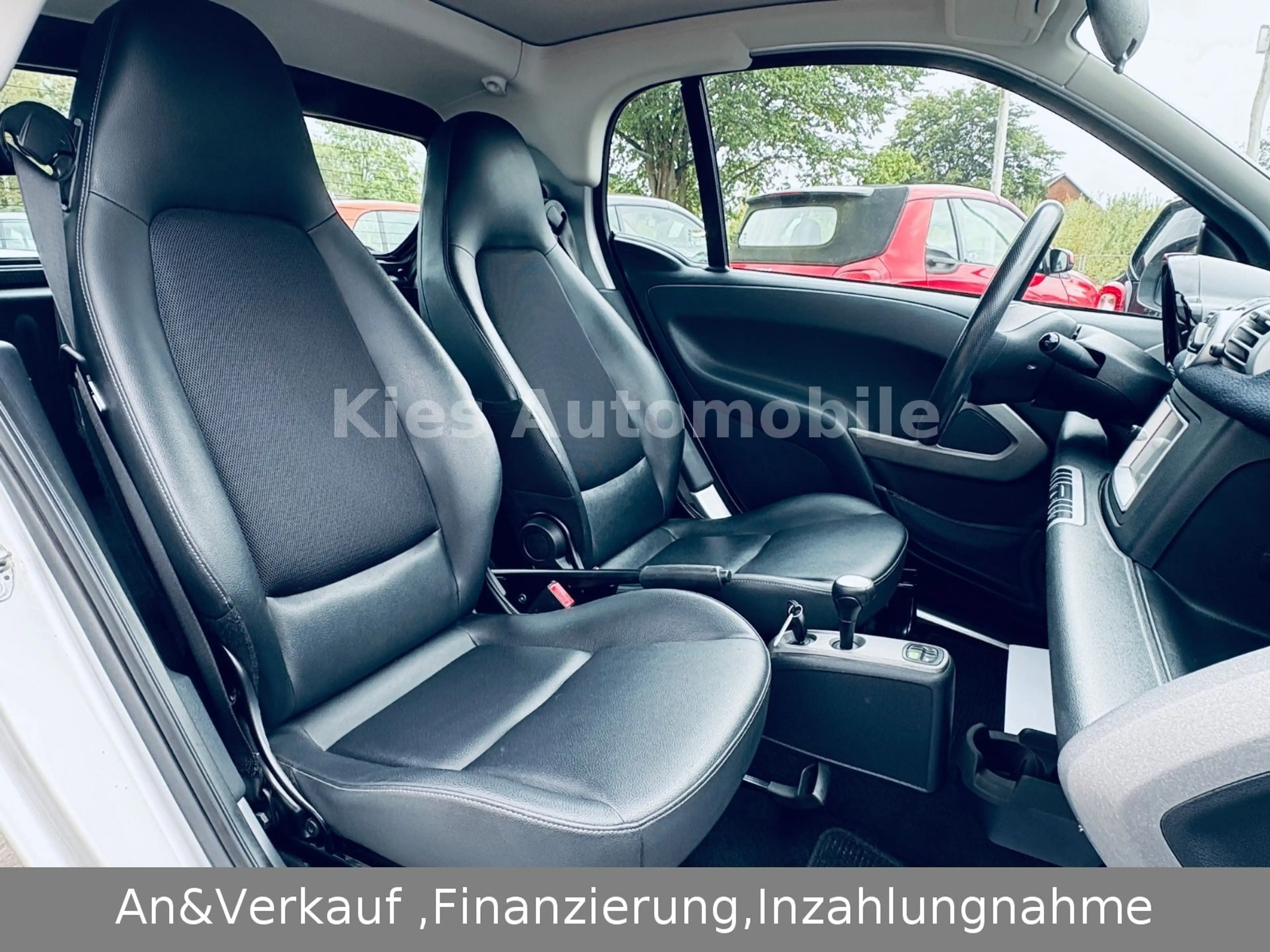 smart forTwo Passion AUTOM/SERVO/LEDER/SITZH/NAVI/TÜV — photo 14
