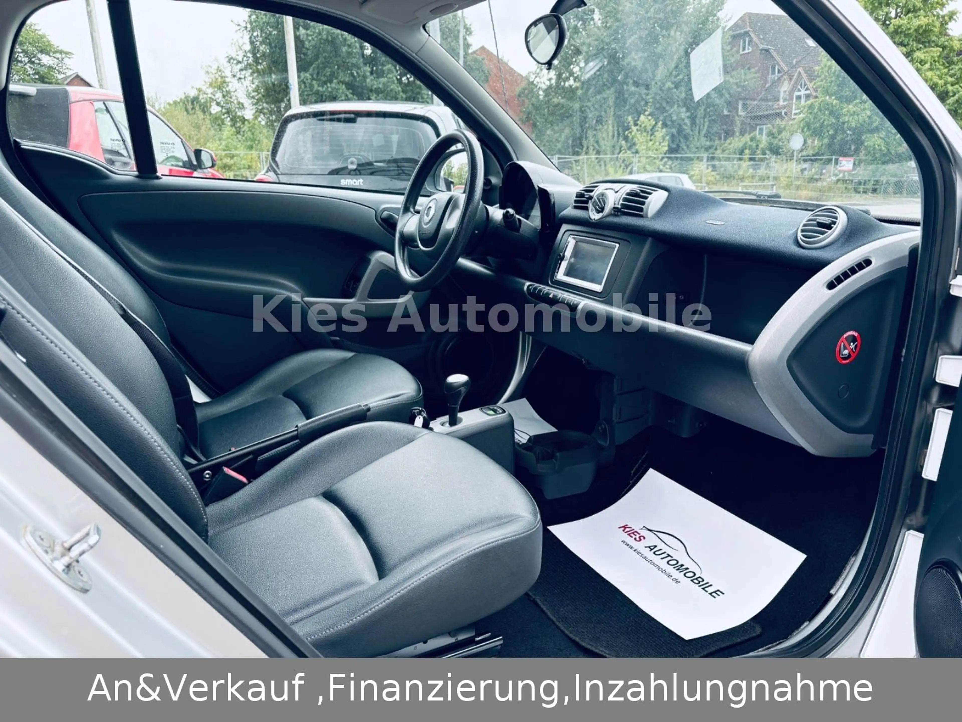 smart forTwo Passion AUTOM/SERVO/LEDER/SITZH/NAVI/TÜV — photo 12