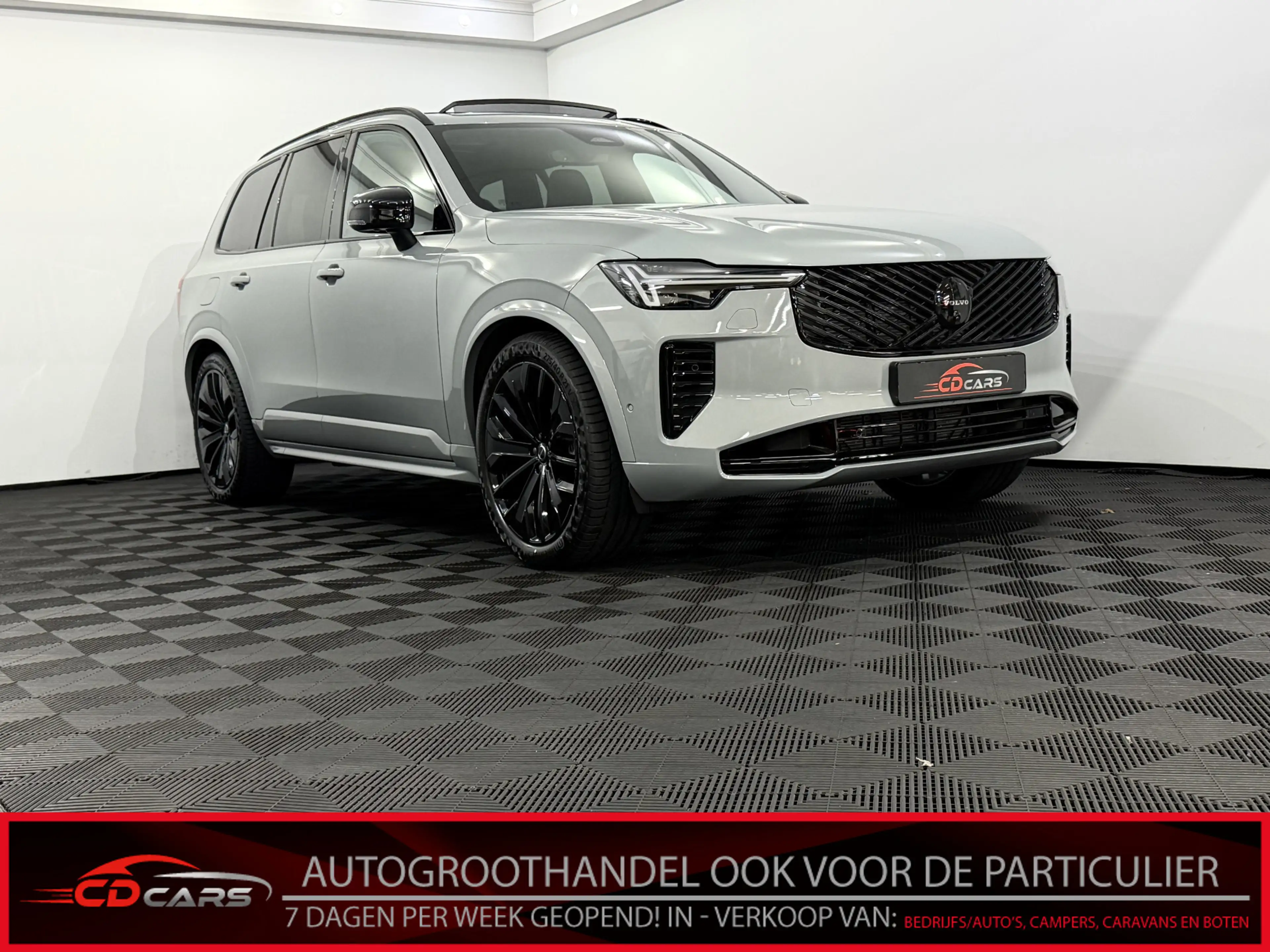 Volvo XC90 2.0 T8 Plug-in hybrid AWD Plus Black Edition Panor