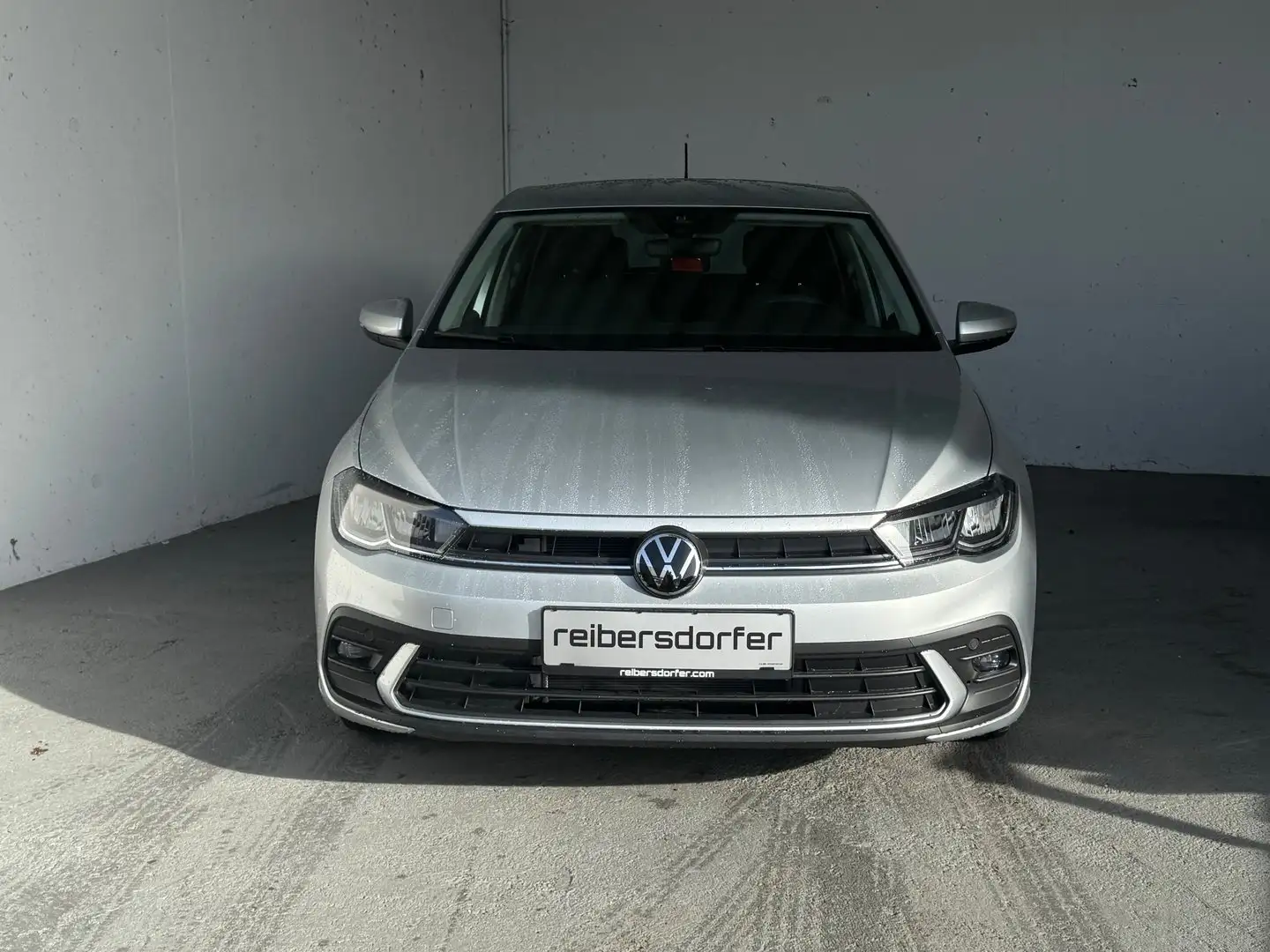 Volkswagen Polo 4Me TSI Silber - 2
