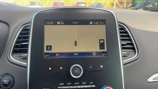 Renault Grand Scenic view 13