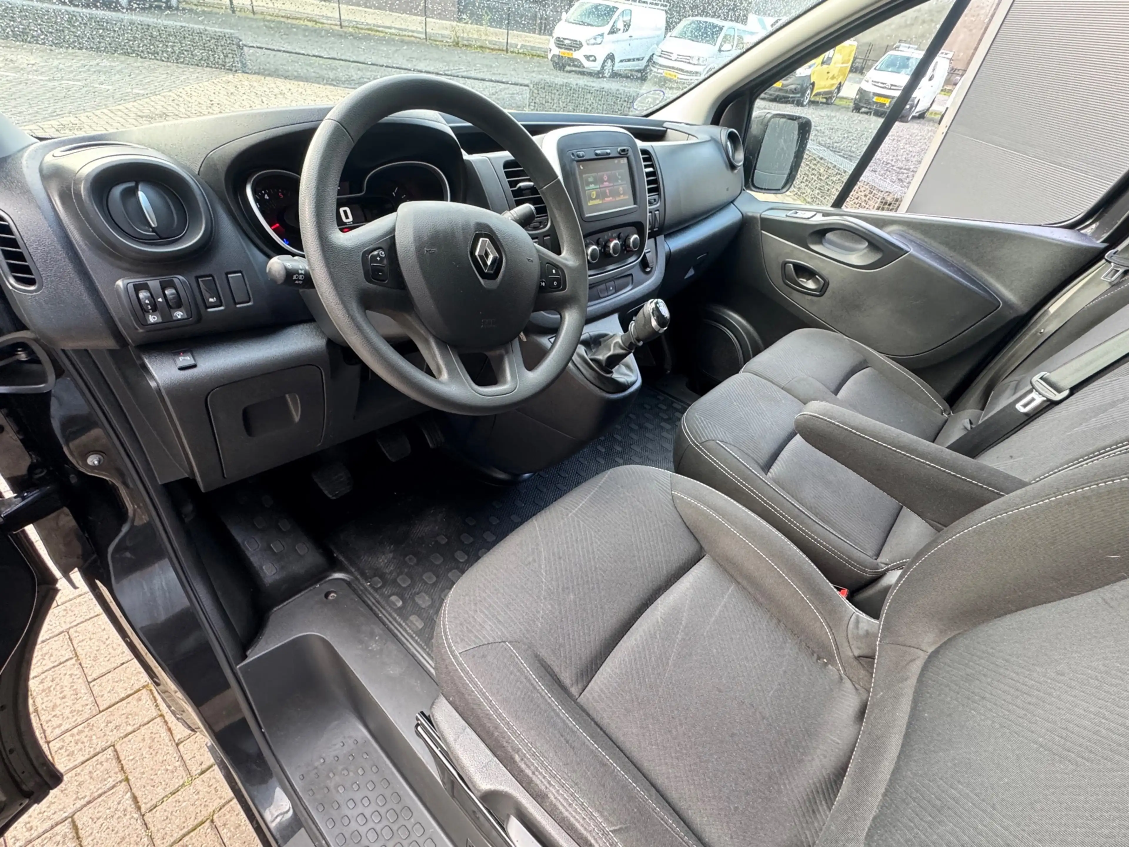 Renault Trafic 2.0 dCi 120 T29 L2H1 / Camera / Trekhaak / Led — photo 5