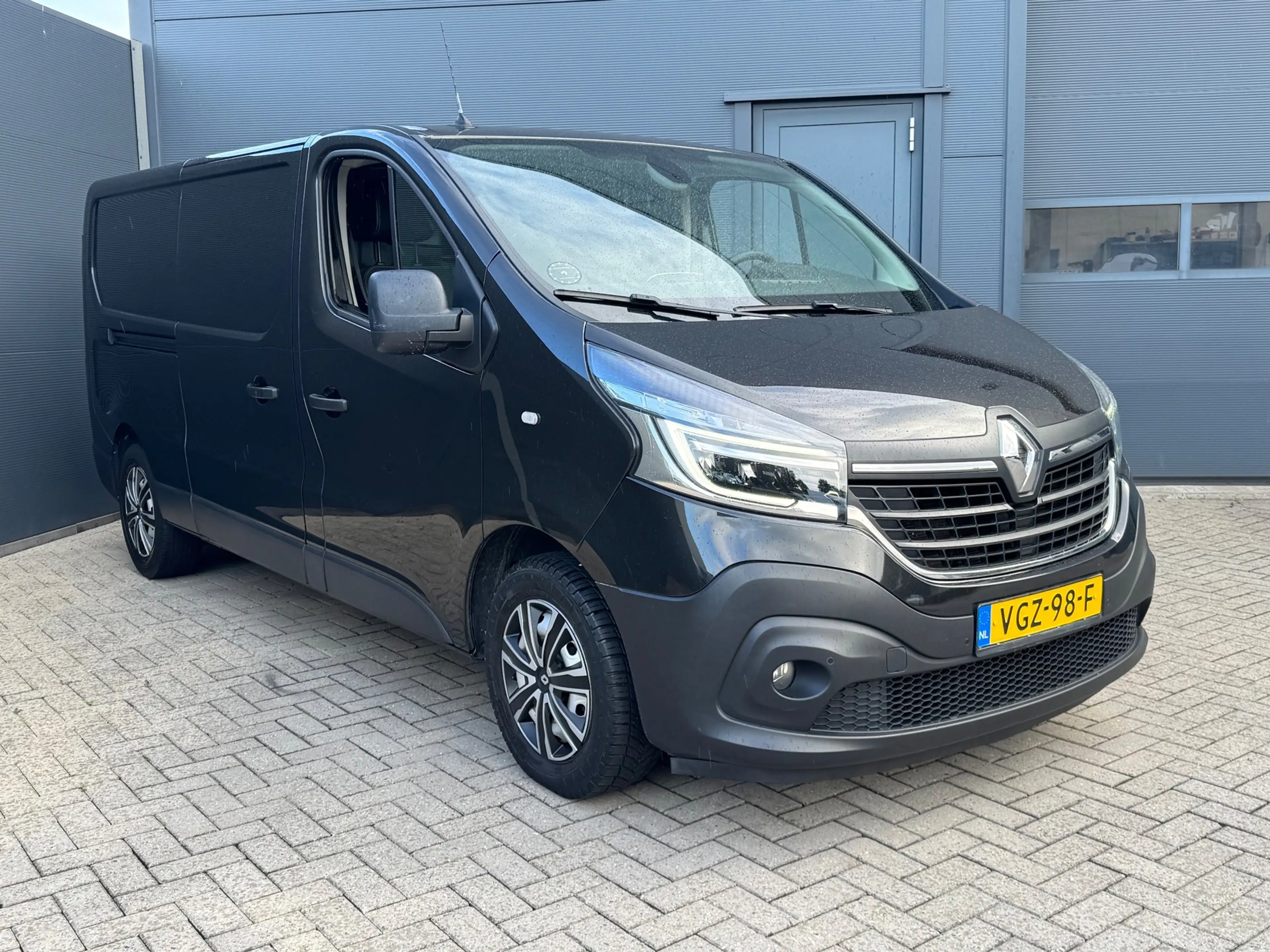 Renault Trafic 2.0 dCi 120 T29 L2H1 / Camera / Trekhaak / Led — photo 3