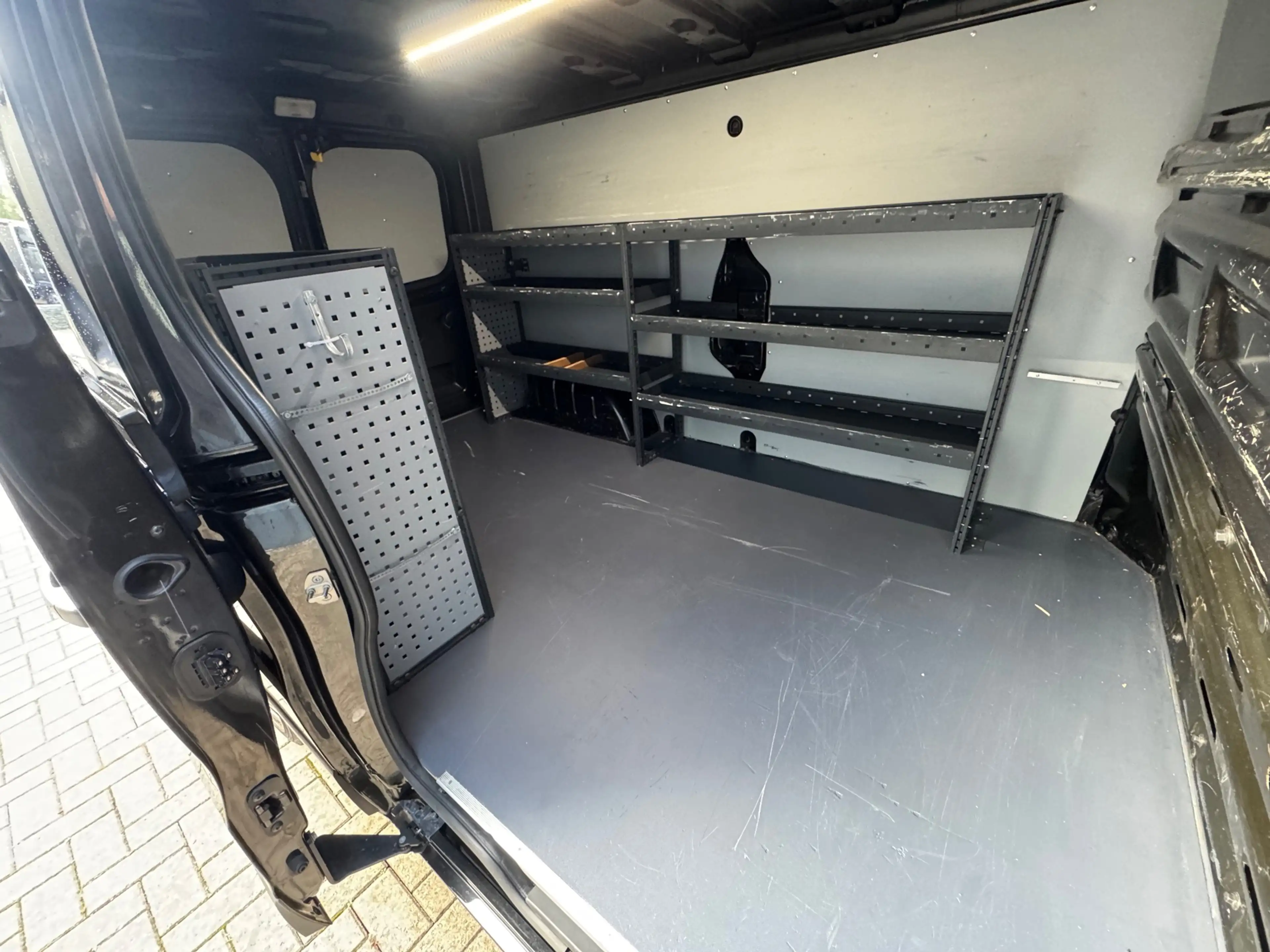 Renault Trafic 2.0 dCi 120 T29 L2H1 / Camera / Trekhaak / Led — photo 14