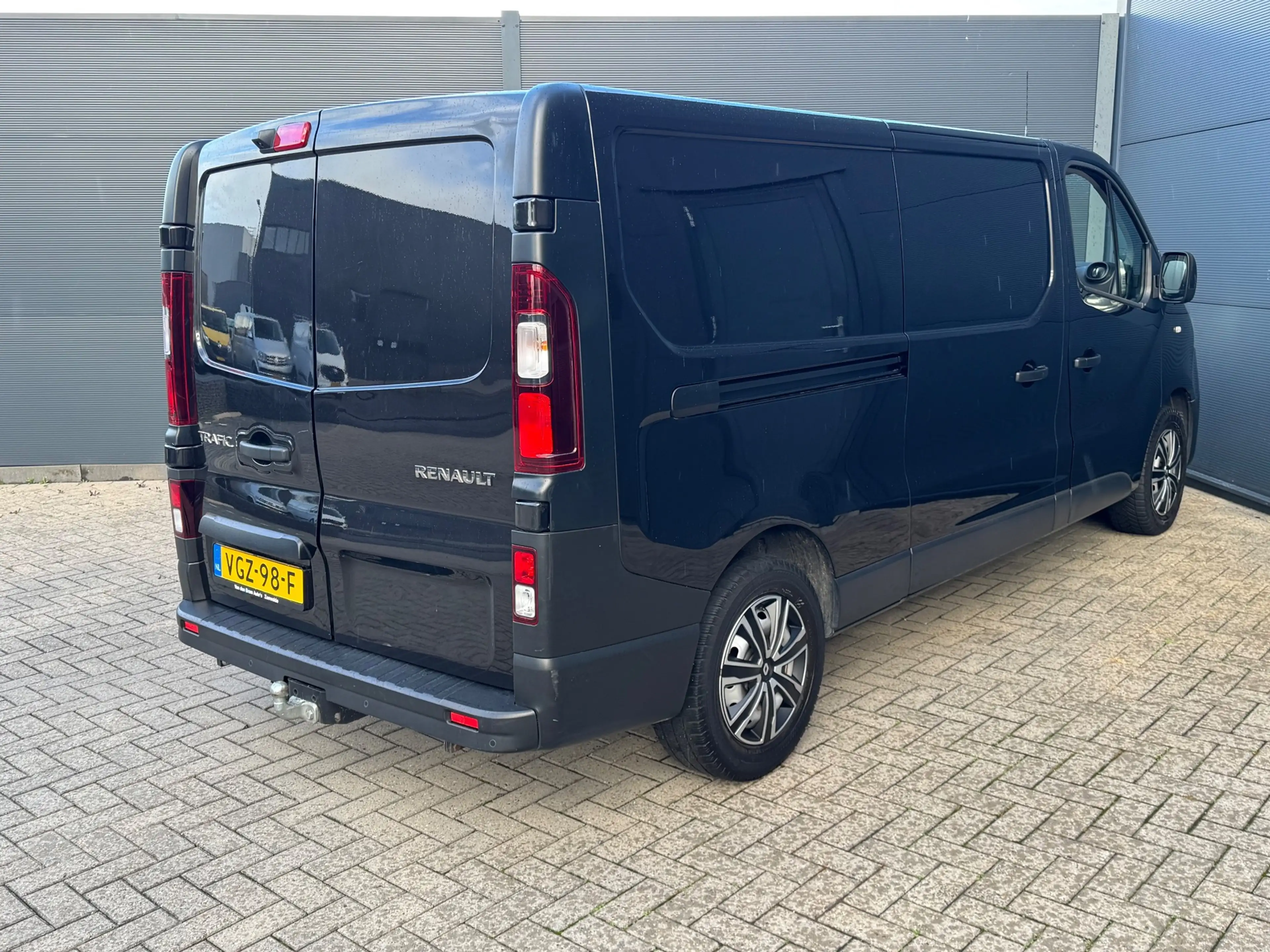 Renault Trafic 2.0 dCi 120 T29 L2H1 / Camera / Trekhaak / Led — photo 2