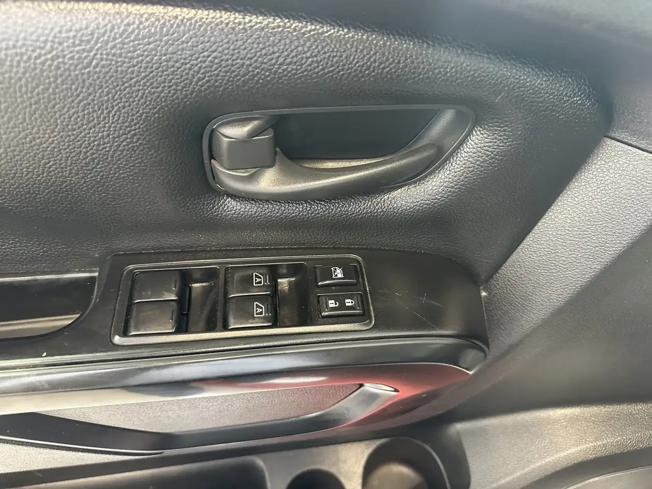 Nissan Titan XD снимка Nissan Titan XD