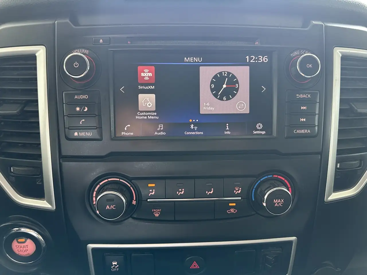 Nissan Titan XD снимка Nissan Titan XD