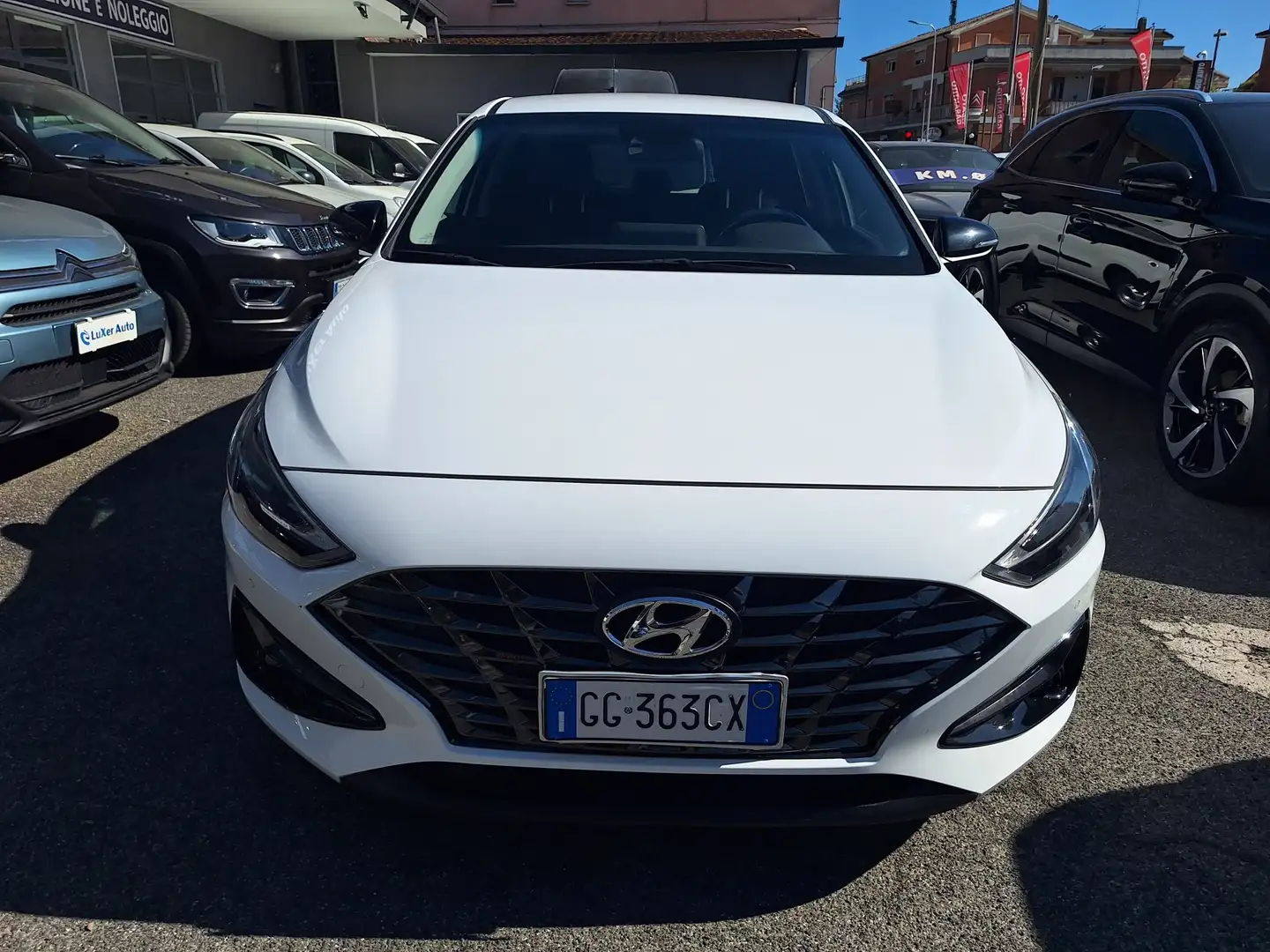 Hyundai i30 1.6 crdi 48V Prime 136cv Beyaz - 1