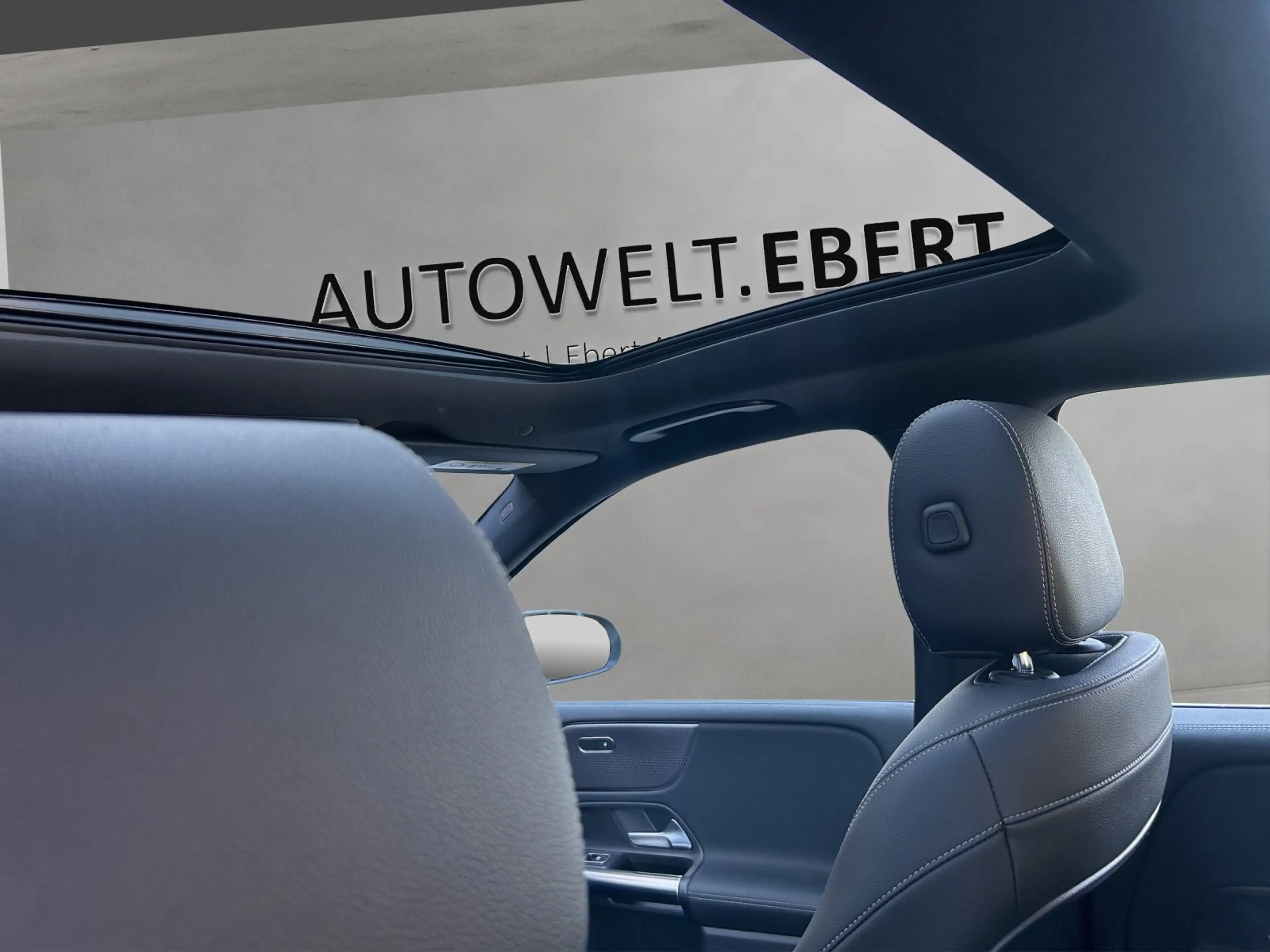 Mercedes-Benz B 250 e Progr. AHK PAno LED HighEndMBUX Business — photo 13