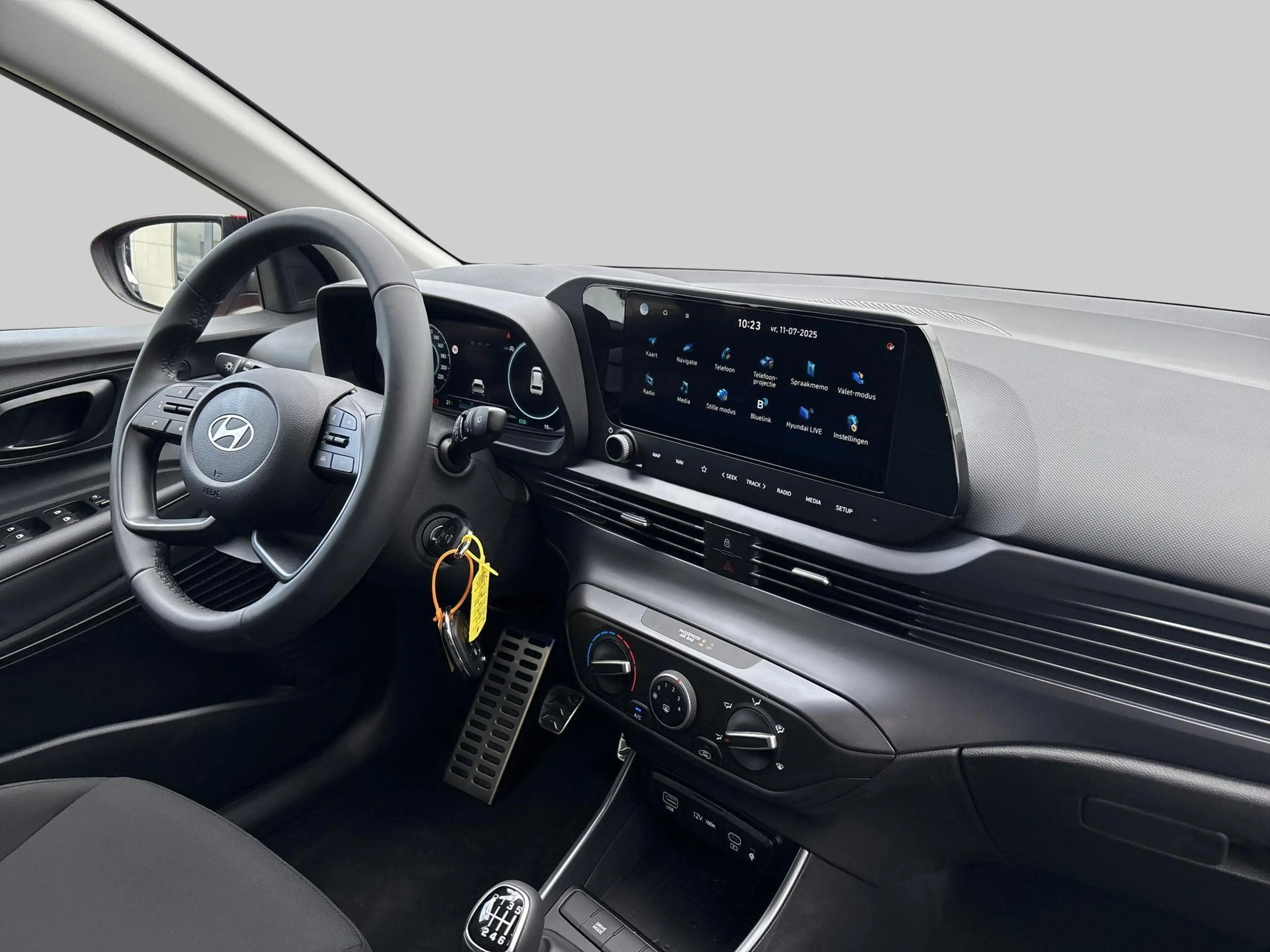 Hyundai BAYON 1.0 T-GDI MHEV Comfort VAN: €31.390 VOOR: €27.390 — photo 13