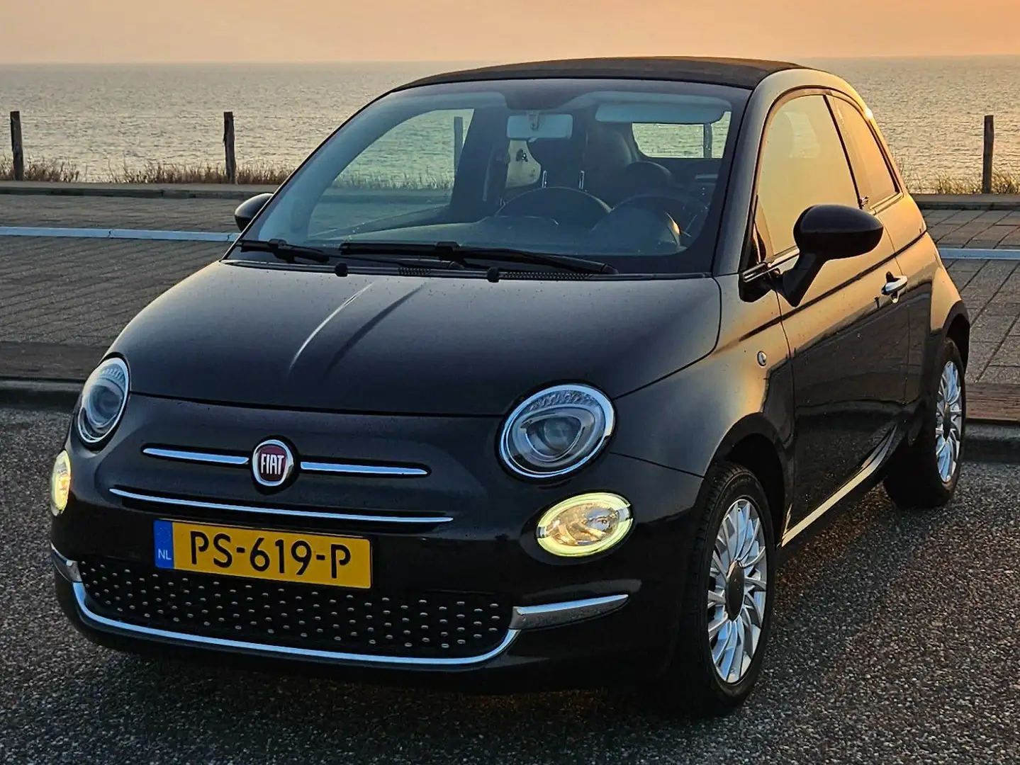 Fiat 500C 500 0.9 TwinAir T Lounge Чорний - 1