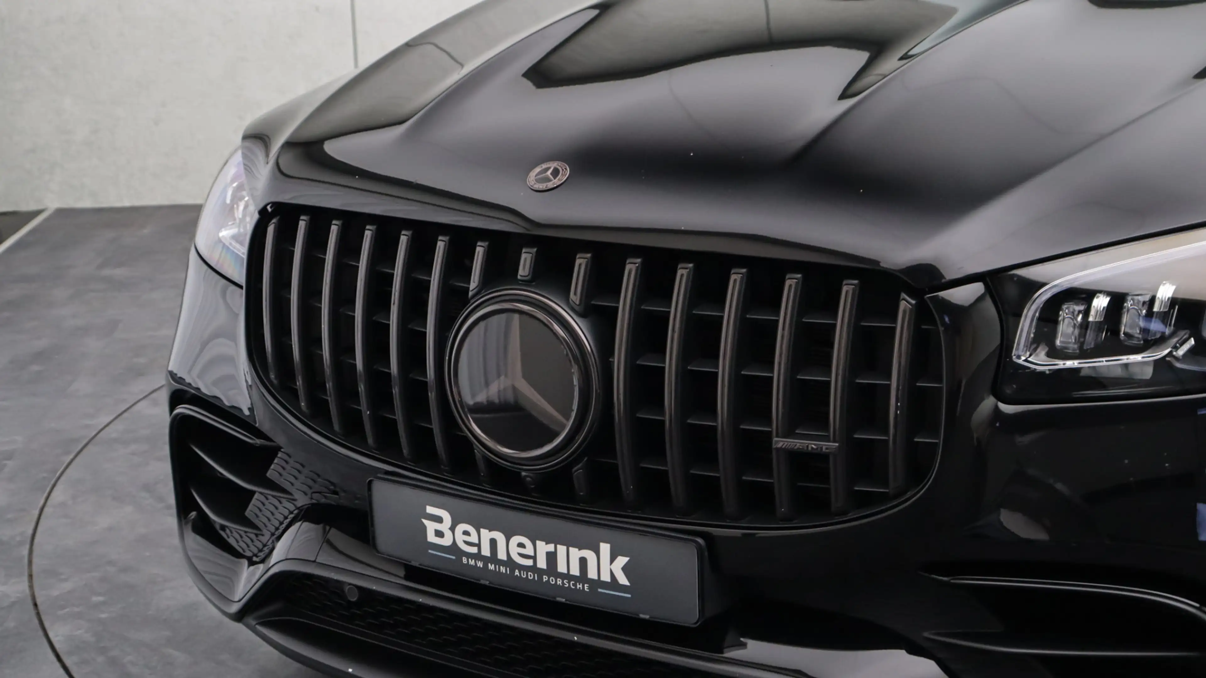 Mercedes-Benz GLS 63 AMG 4MATIC+ Premium Plus | Massage | Burmester | Trekh — photo 19